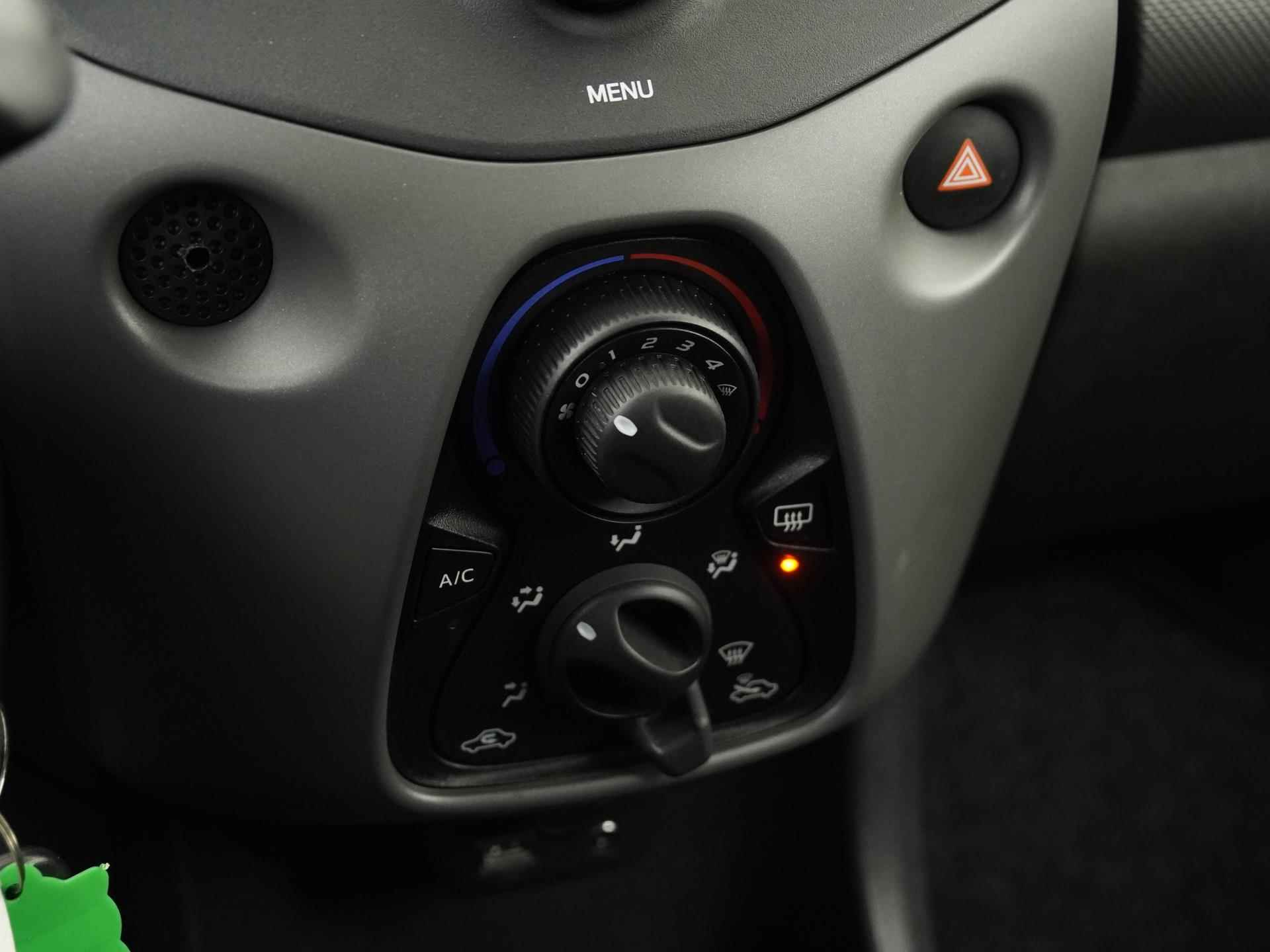 Peugeot 108 1.0 e-VTi Active | Airco | Bluetooth | Zondag Open! - 10/27