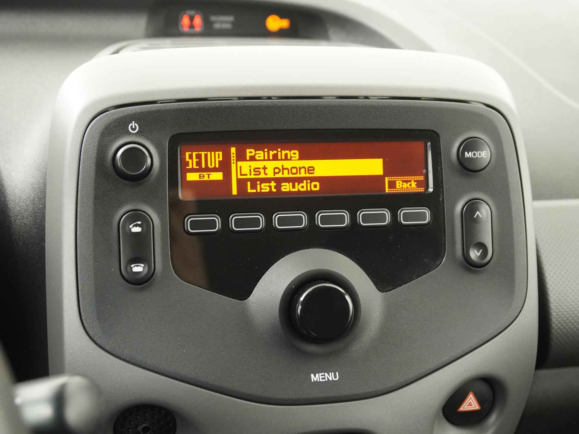 Peugeot 108 1.0 e-VTi Active | Airco | Bluetooth | Zondag Open! - 15/27