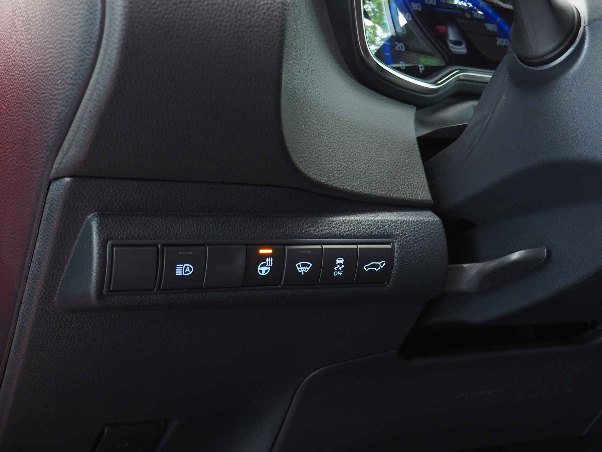 Toyota Corolla 2.0 Hybrid GR-Sport | Noodremfunctie (auto's, fietsers, voetgangers) | Adaptieve Cruise Control | Stuur- en stoelverwarming | Lane Assist | Apple CarPlay/ Android Auto | - 29/34