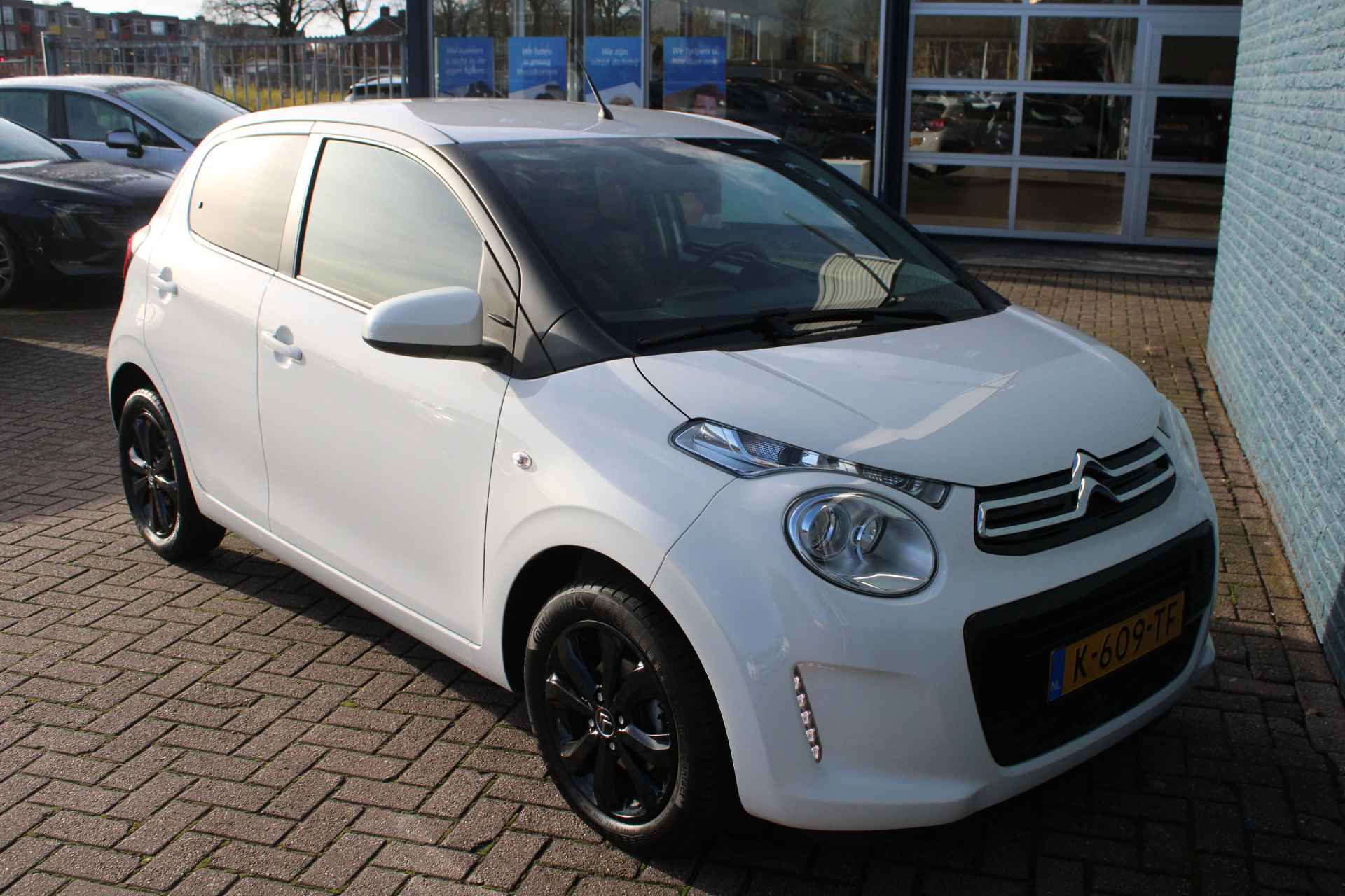 Citroën C1 5drs 1.0 VTi Shine | Navi by app | Camera | Black LMV | Bluetooth | - 8/29