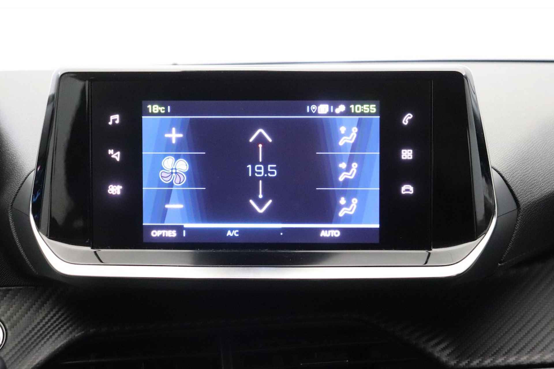 PEUGEOT E-208 EV Active Pack 50 kWh - Carplay, Navi  (14.845 na SUBSIDIE) - 16/29