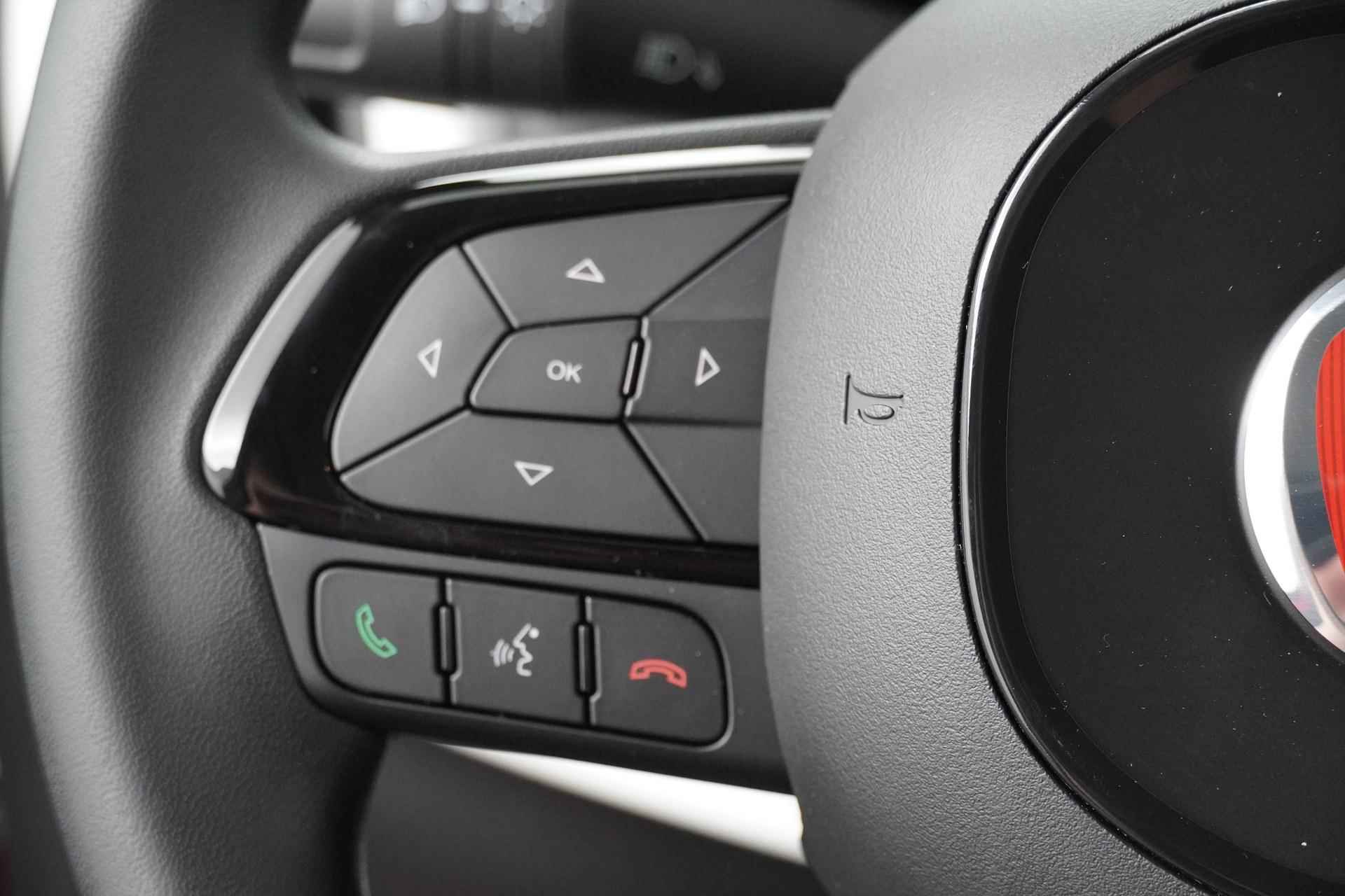 Fiat Panda 1.0 Hybrid Pandina Cruise control | Apple carplay/Android auto | Parkeersensoren | Navigatie via app - 12/18