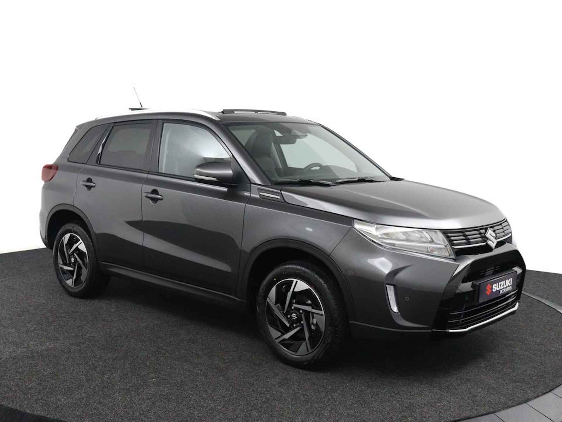 Suzuki Vitara 1.5 Hybrid Style | Automaat | Panoramisch Sunroof | Suede lederen Bekleding | Parkeersensoren Rondom | - 4/42