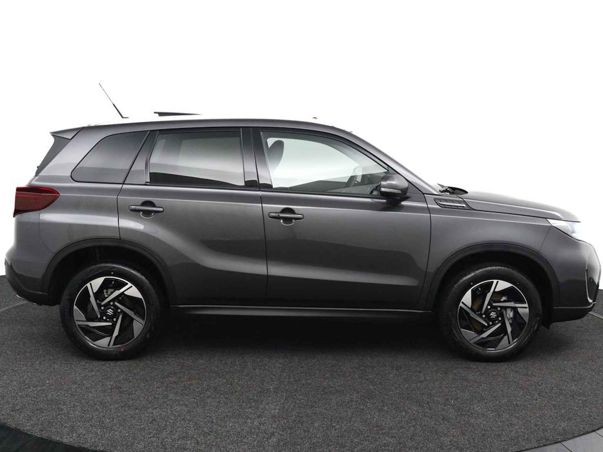 Suzuki Vitara 1.5 Hybrid Style | Automaat | Panoramisch Sunroof | Suede lederen Bekleding | Parkeersensoren Rondom | - 7/42