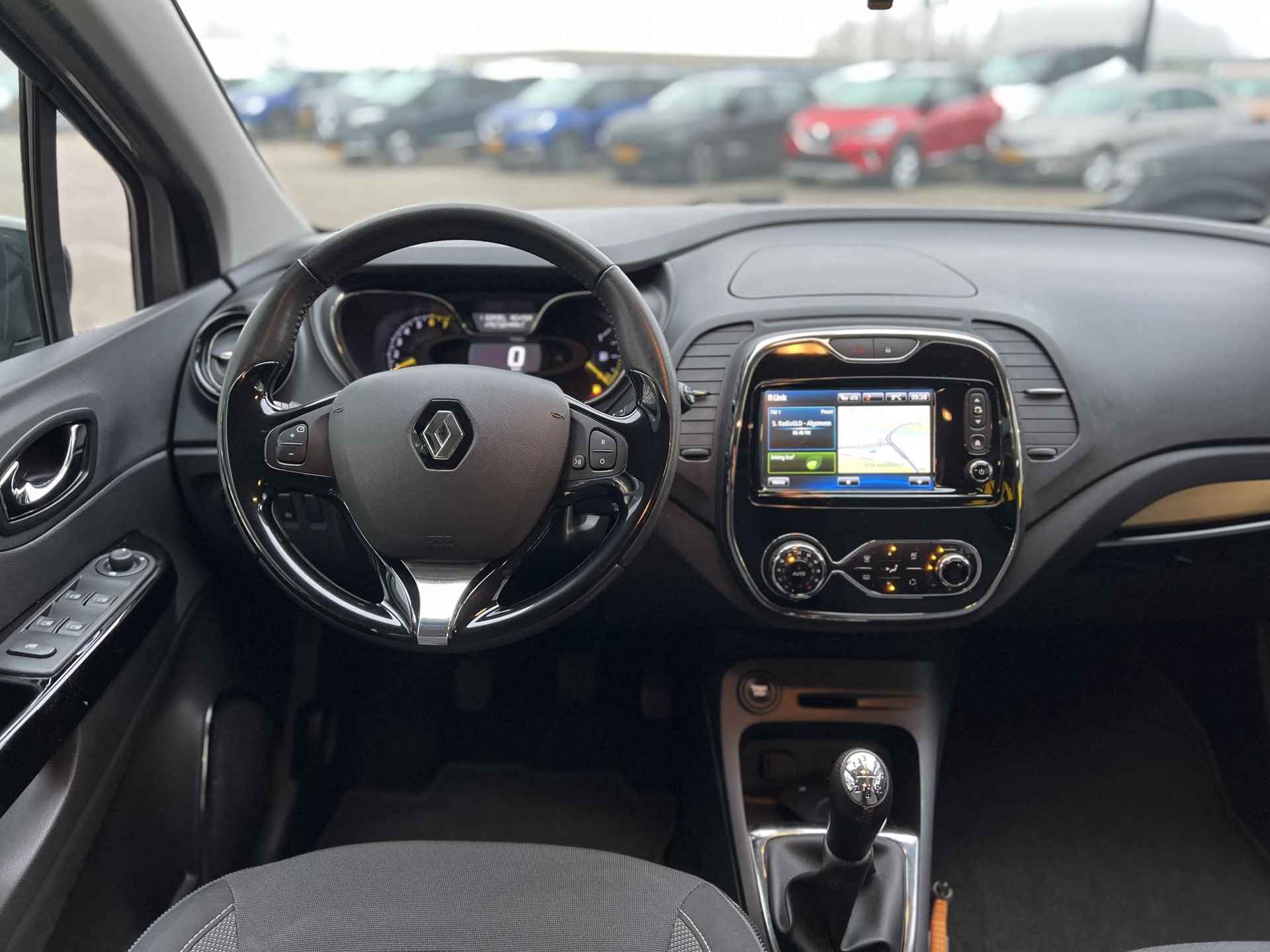 Renault Captur 0.9 TCe Dynamique | Trekhaak | Navigatie | Achteruitrijcamera | Key-less | Climate Control | Parkeersensoren | Cruise Control - 9/33