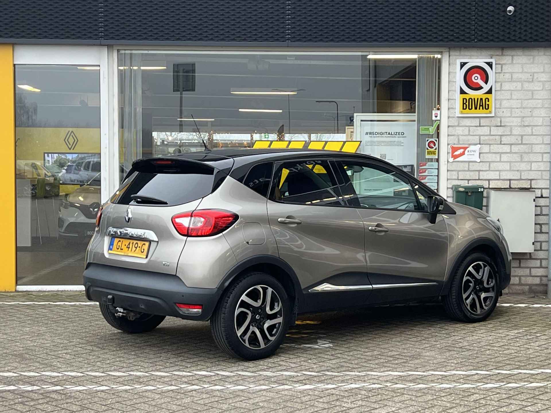 Renault Captur 0.9 TCe Dynamique | Trekhaak | Navigatie | Achteruitrijcamera | Key-less | Climate Control | Parkeersensoren | Cruise Control - 26/33