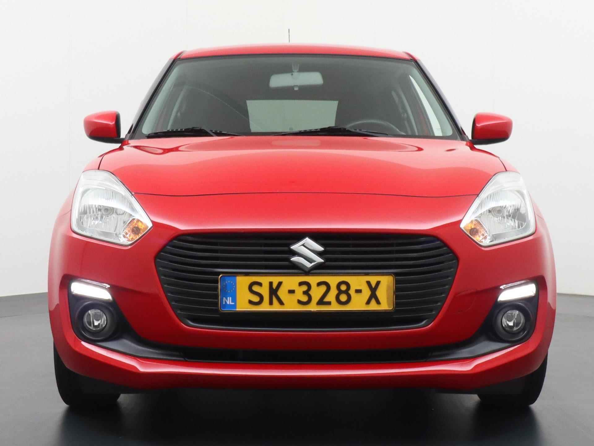 Suzuki Swift 1.2 Select VAN 14900,- VOOR 13.330,- UW ZOMERVOORDEEL: 1570,- | ORG. NL. NAP KM. | RIJKLAAR INCL. 12 MND BOVAG - 4/46