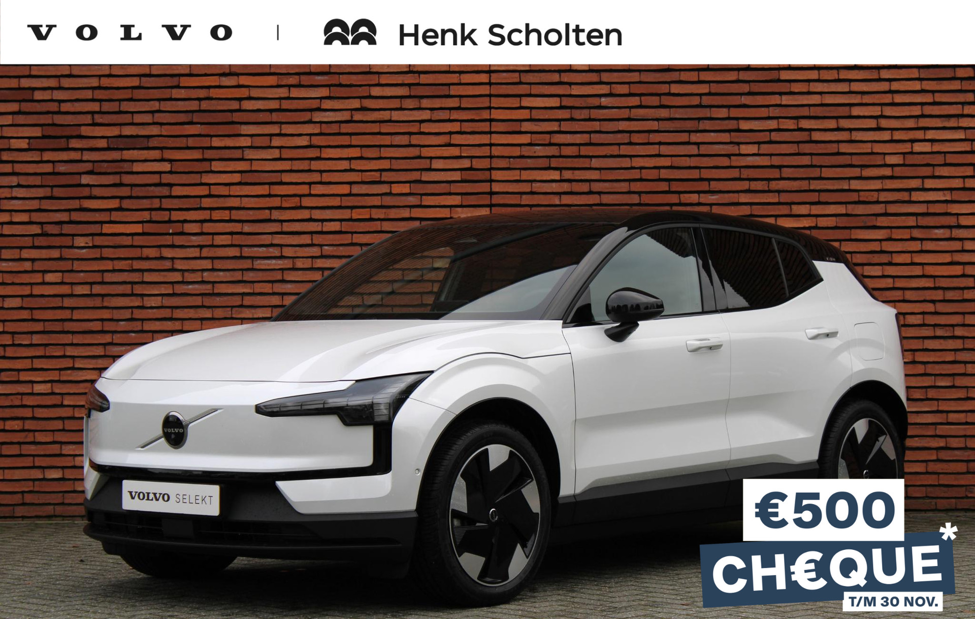 Volvo EX30 Single Motor Extended Range Ultra 69 kWh, Panoramadak, Elektrisch Verstelbare Voorstoelen Met Geheugen, Park Pilot Assist, 360° Parkeercamera, Adaptieve Cruise Control Met Pilot Assist, Harman/Kardon Premium Geluidssysteem Met Soundbar,  Sfeerverlichting, Stuurwielverwarming, Verwarmbare Voorstoelen, 22kW On Board Charger, 19" Lichtmetalen Velgen