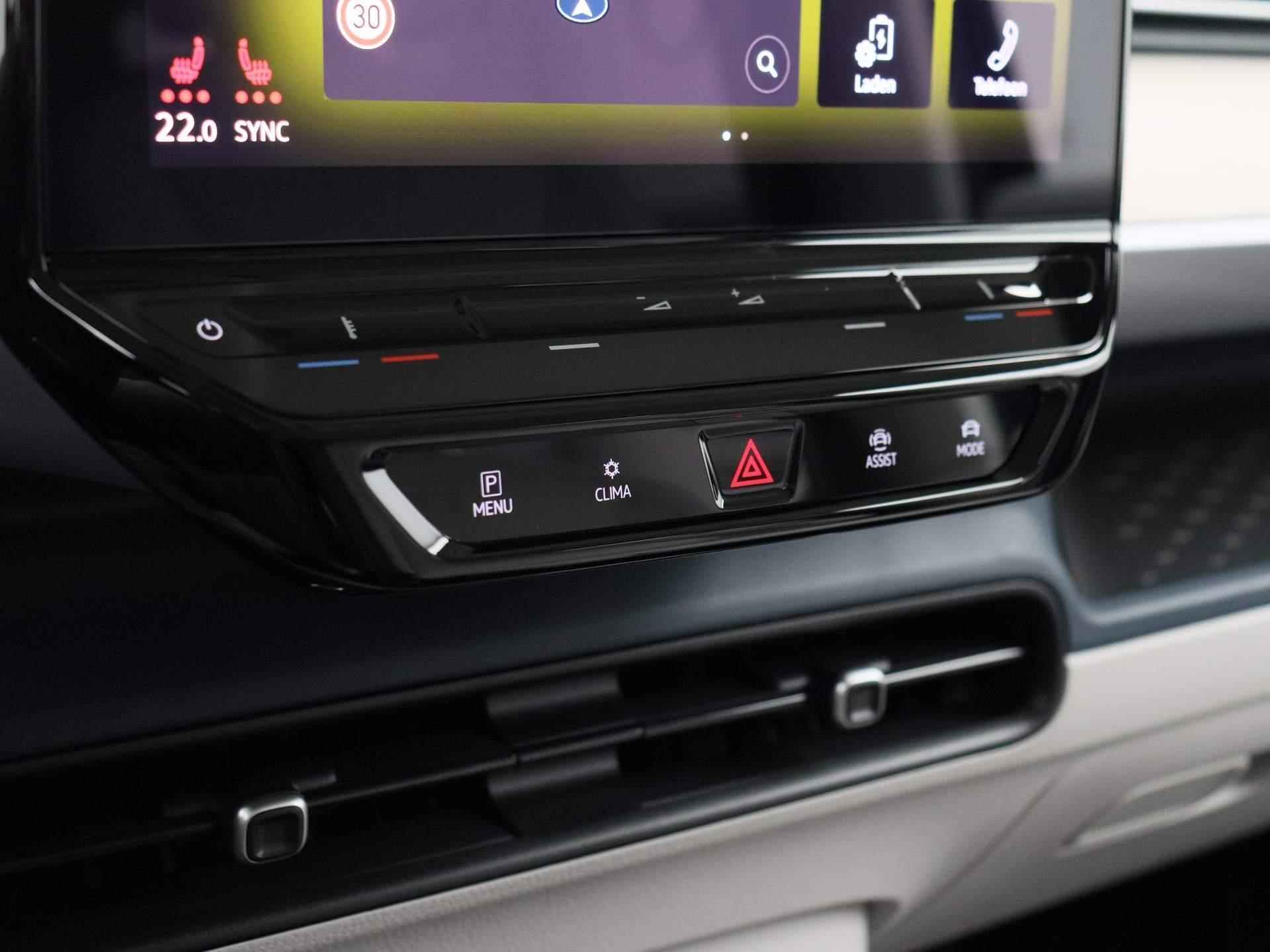 Volkswagen ID. Buzz Pro 77kWh 204 PK | Automaat | Navigatie | LED Matrix | Trekhaak | Apple carplay | Android auto | Keyless | Parkeersensoren | Camera | Stoelverwarming | - 23/47
