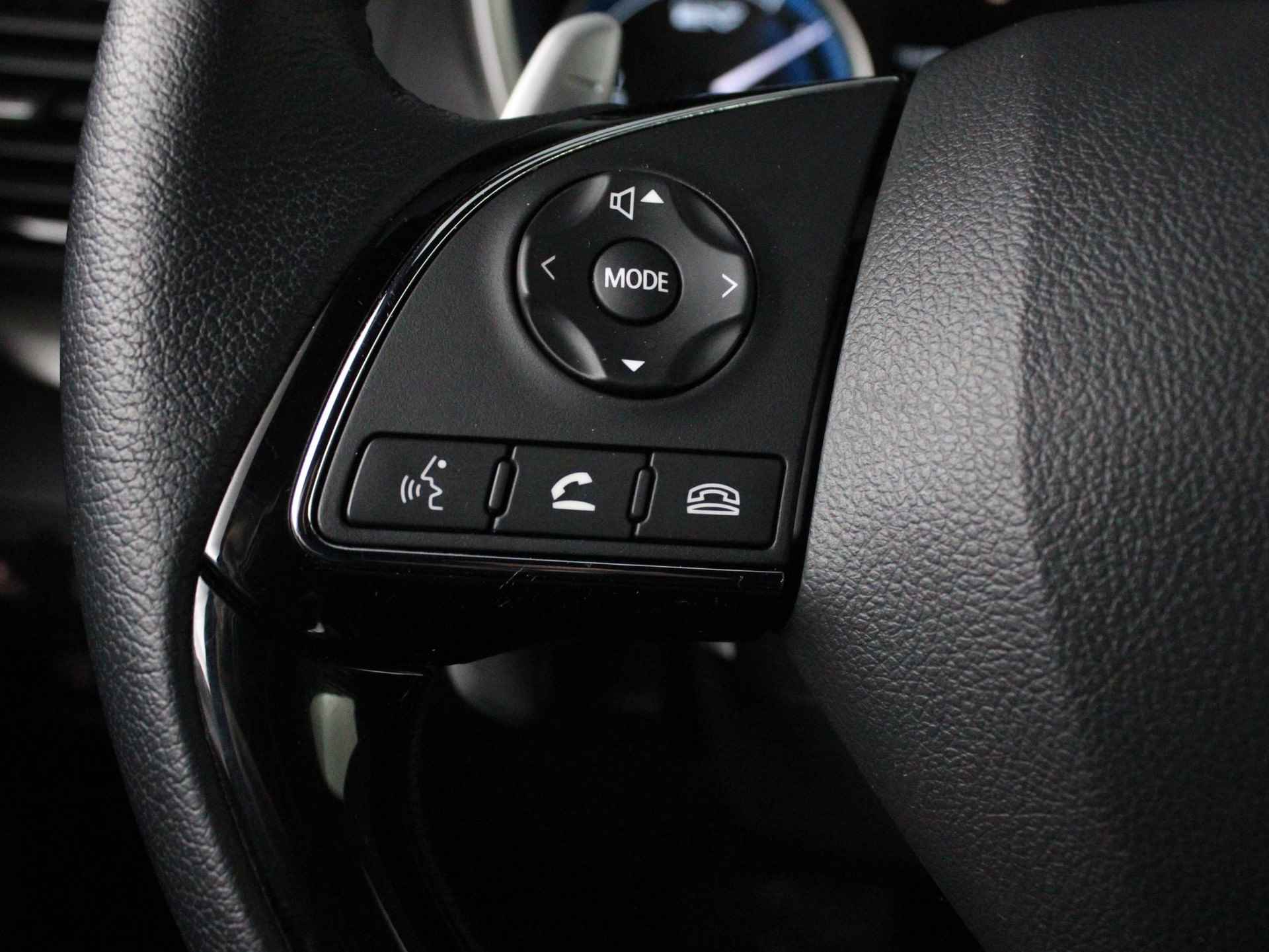 Mitsubishi Eclipse Cross 2.4 PHEV Intense+ | Navigatie | 18" LM Velgen | Apple Carplay / Android Auto | Stoelverwarming | - 25/47
