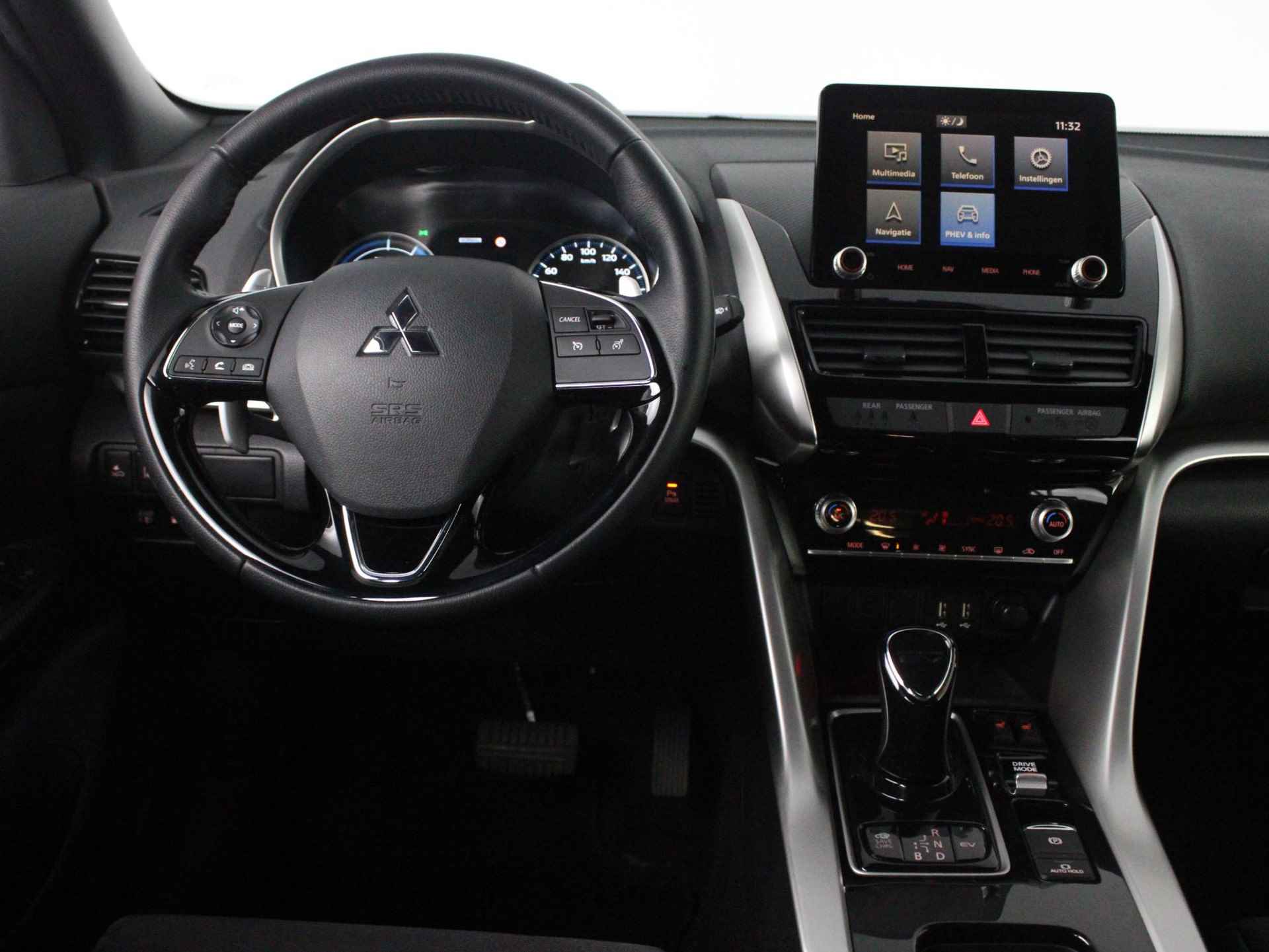 Mitsubishi Eclipse Cross 2.4 PHEV Intense+ | Navigatie | 18" LM Velgen | Apple Carplay / Android Auto | Stoelverwarming | - 33/47