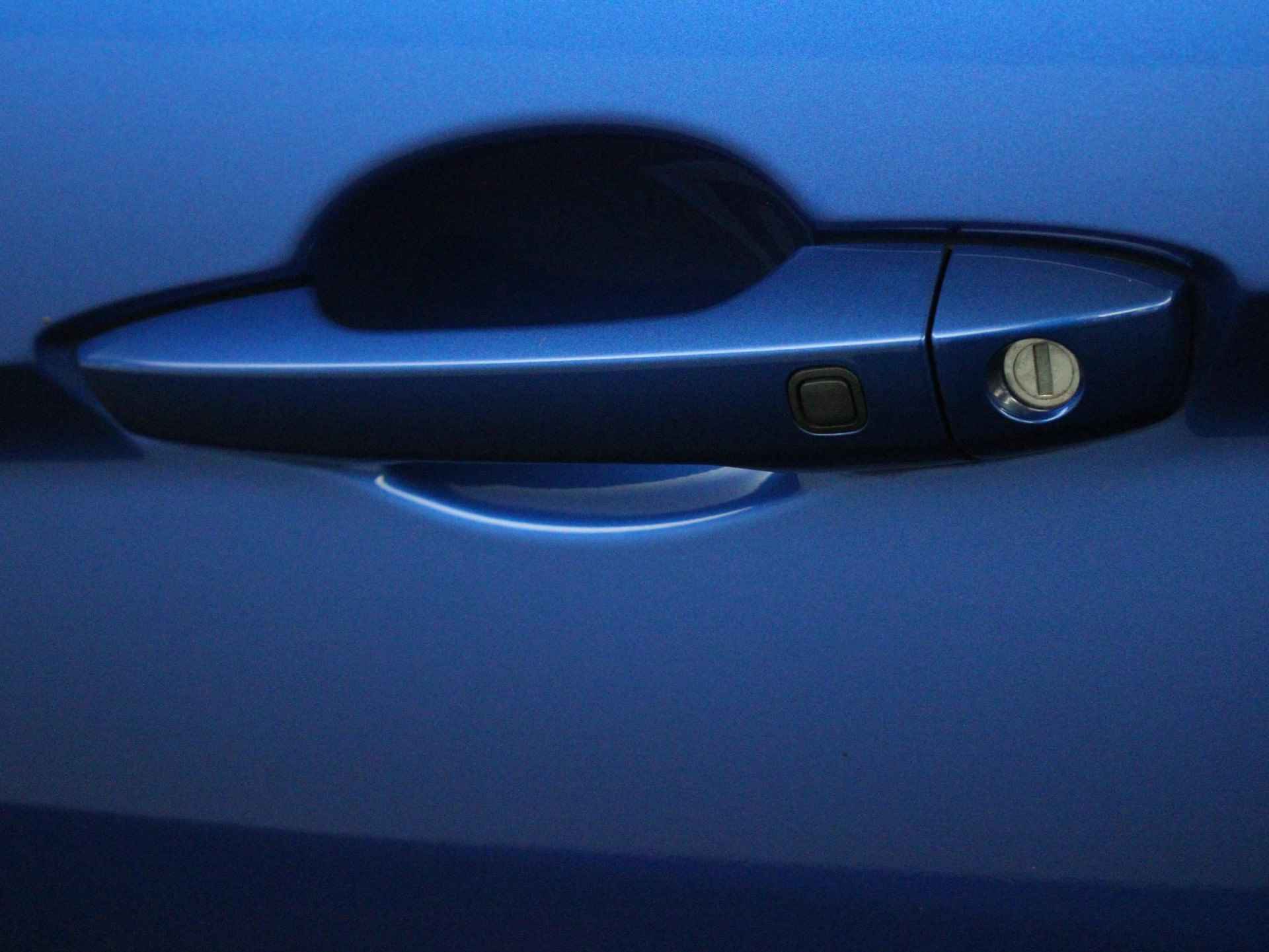 Mitsubishi Eclipse Cross 2.4 PHEV Intense+ | Navigatie | 18" LM Velgen | Apple Carplay / Android Auto | Stoelverwarming | - 41/47