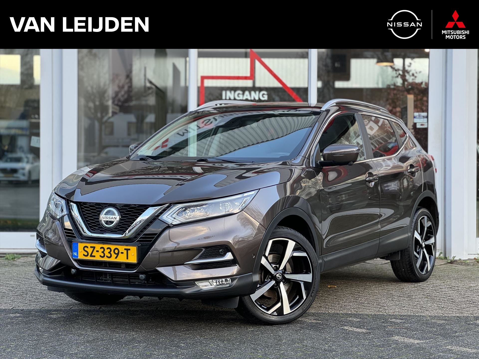 NISSAN Qashqai 1.2 115pk DIG-T XTRONIC Tekna | Panoramadak | Trekhaak | Navigatie | Keyless