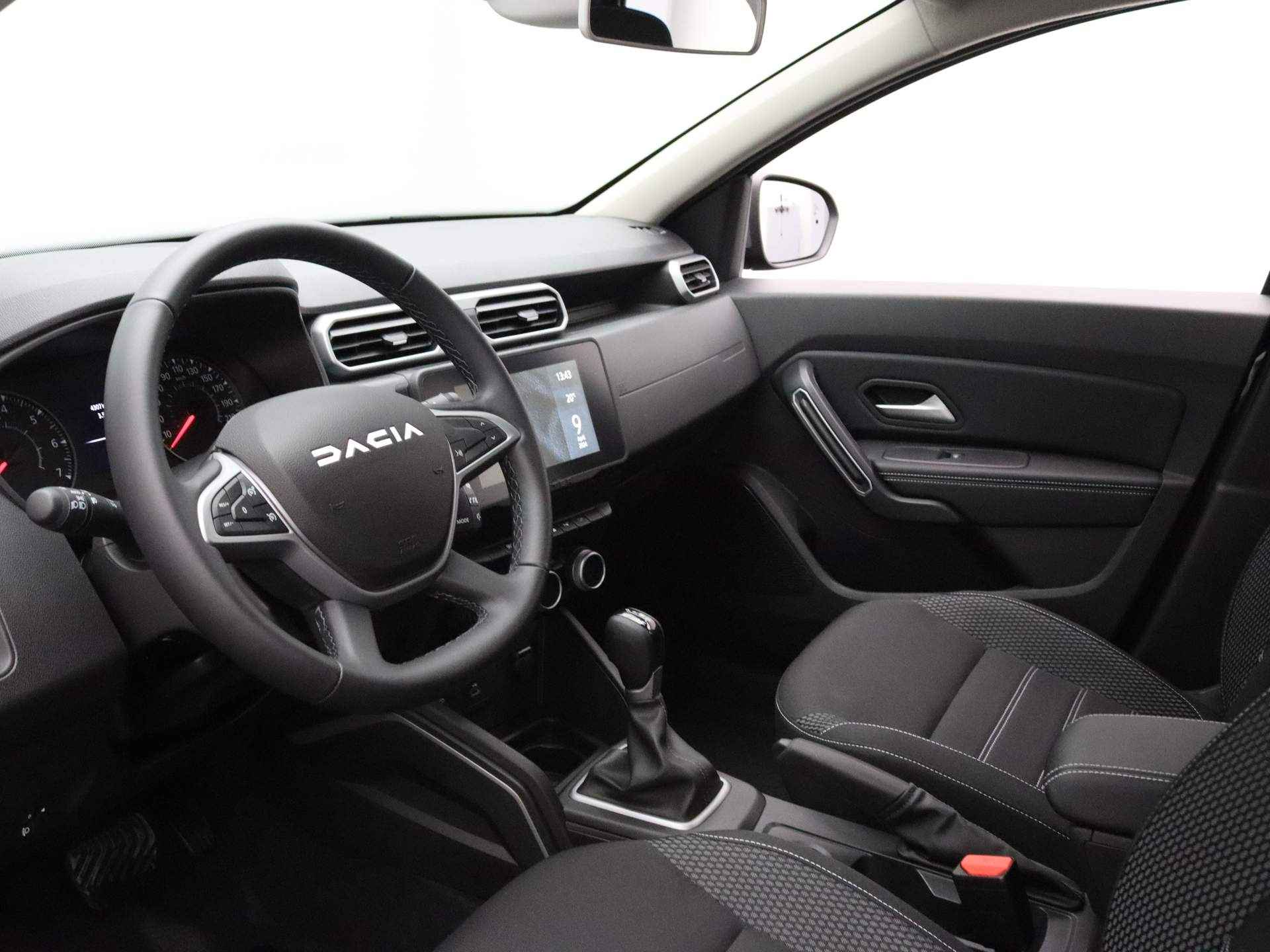 Dacia Duster TCe 150pk Journey EDC/Automaat ALL-IN PRIJS! Rondomzicht camera | Navig | Climate control - 4/43