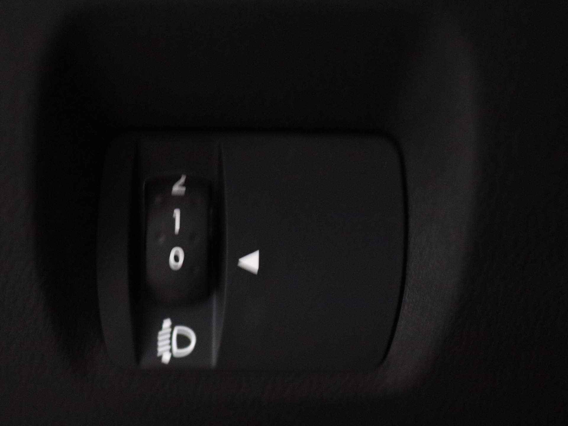 Dacia Duster TCe 150pk Journey EDC/Automaat ALL-IN PRIJS! Rondomzicht camera | Navig | Climate control - 30/43