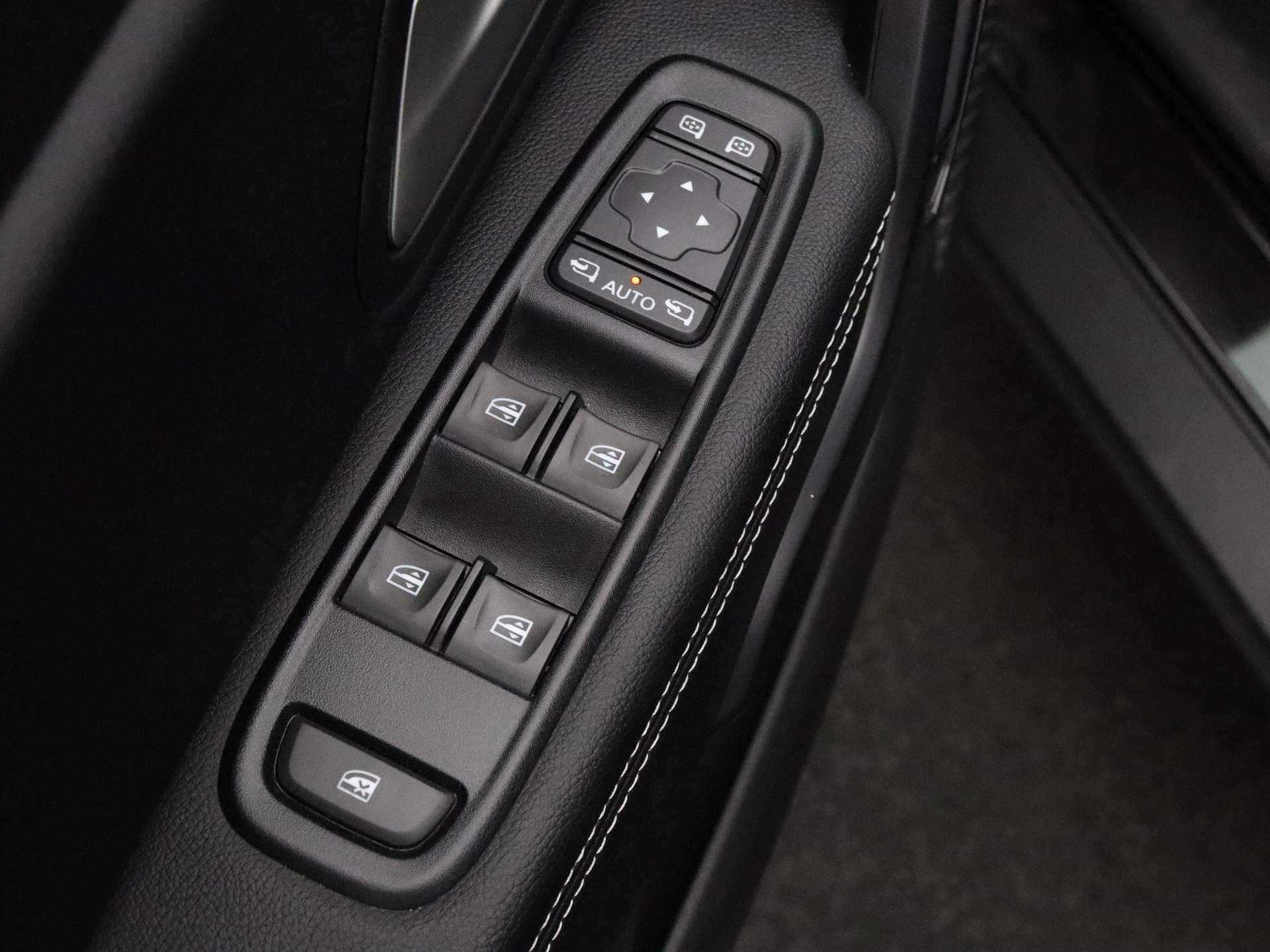 Dacia Duster TCe 150pk Journey EDC/Automaat ALL-IN PRIJS! Rondomzicht camera | Navig | Climate control - 32/43