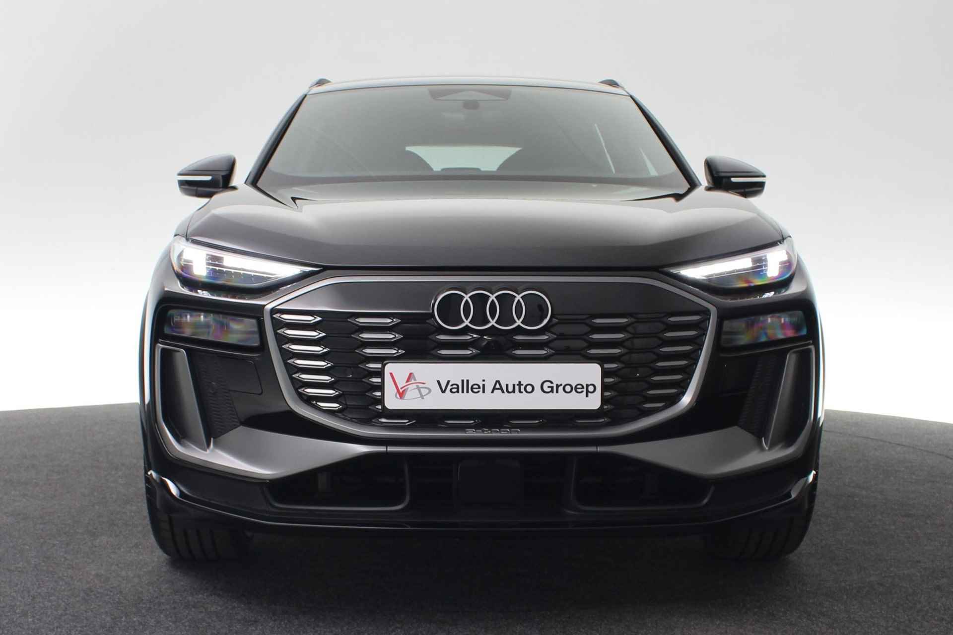 Audi Q6 e-tron 55 First Edition 388pk Quattro | Assistentiepakket Parking | S-line exterieur | Veiligheidspakket plus | - 24/56