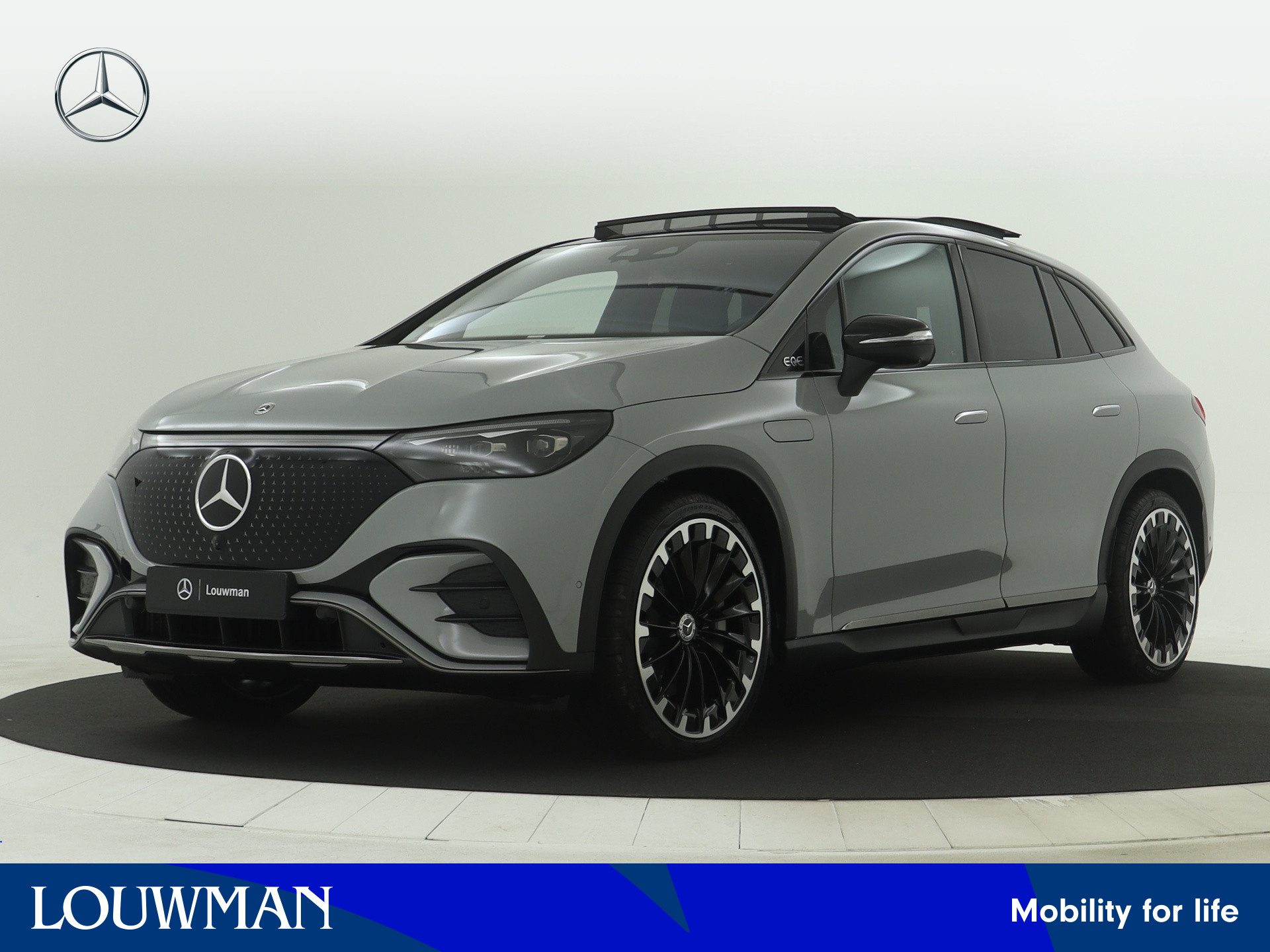 Mercedes-Benz EQE SUV 350 4Matic Sport Edition 91 kWh | Trekhaak met assistant | Akoestiekcomfortpakket | Stoelverwarming achteraan | Nightpakket | Panoramaschuifdak | Actieve sfeerverlichting |  Burmester® 3D-Surround sound system |