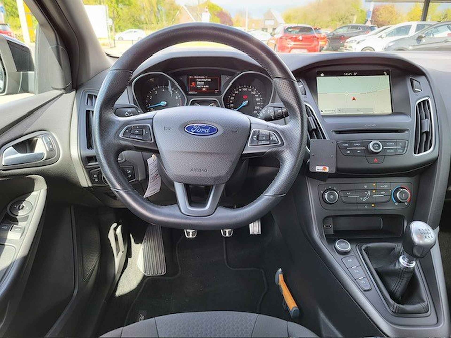 Ford Focus 1.0T 125pk ST-LINE BUSINESS | Airconditioning | Navigatie | 17" Lm velgen | Navigatie by App | Parkingpack - 30/38