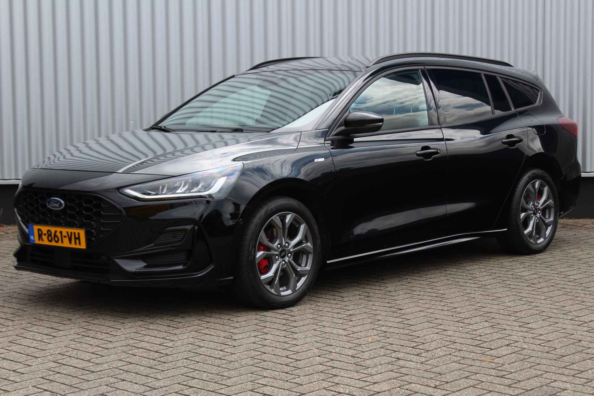 Ford Focus 1.0 EcoBoost 125pk Hybrid ST Line Style | Winterpack | Camera | CruiseControl | 17 Inch LMV | - 4/37