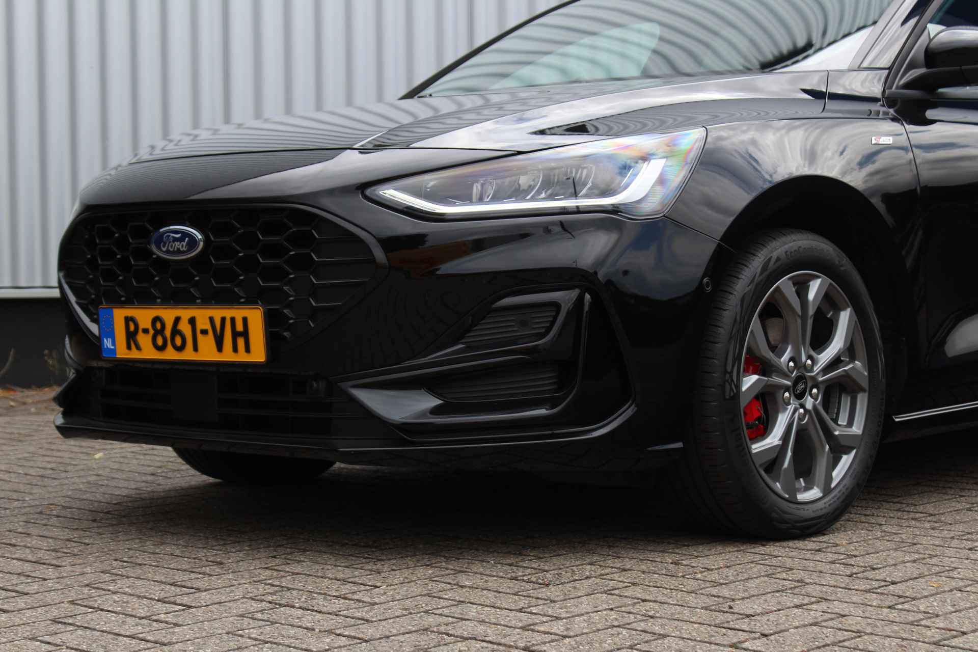 Ford Focus 1.0 EcoBoost 125pk Hybrid ST Line Style | Winterpack | Camera | CruiseControl | 17 Inch LMV | - 5/37