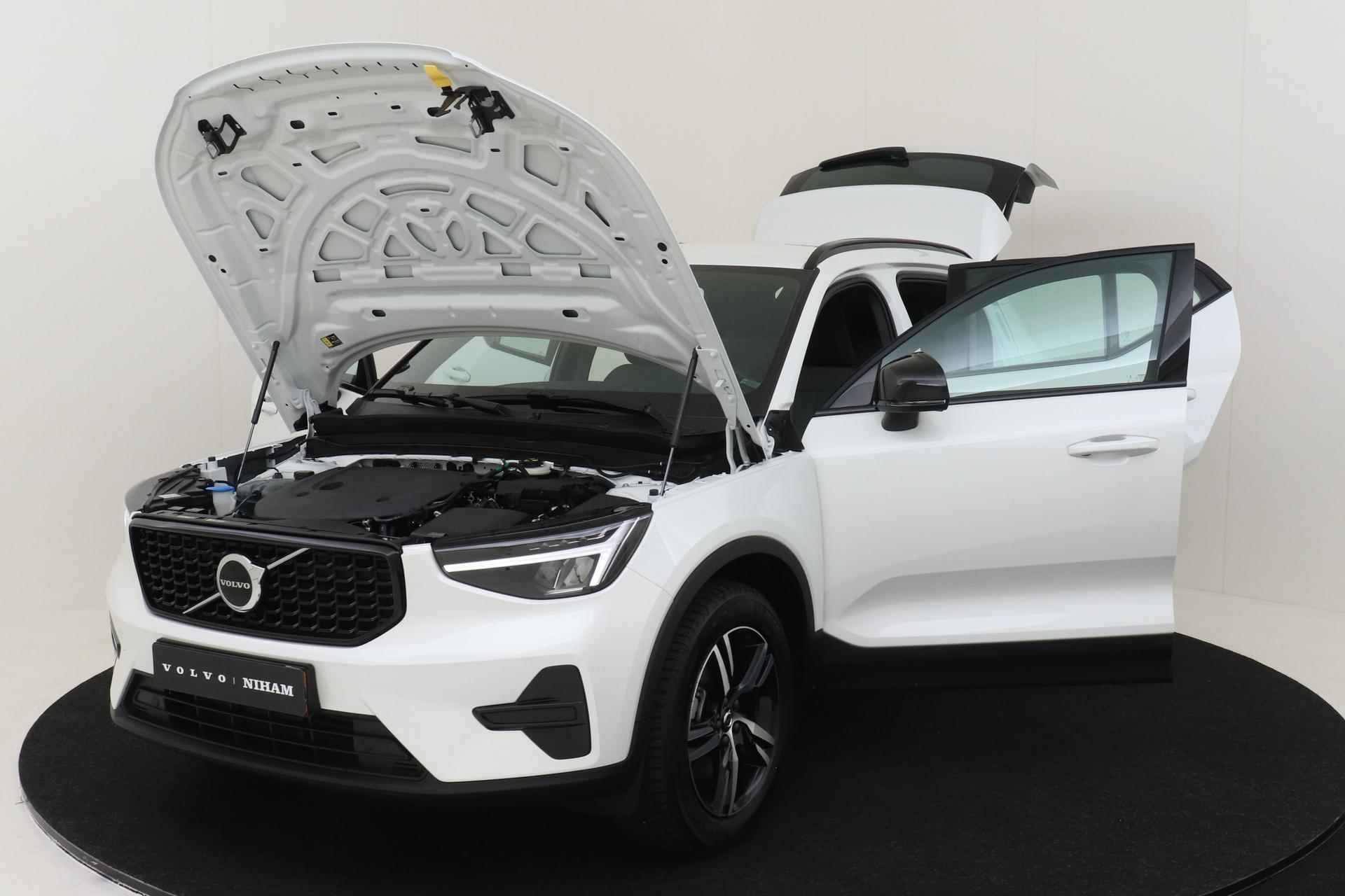 Volvo XC40 B4 (M-HYBRID) PLUS DARK -CAMERA|ADAP.CRUISE|VERW.VOORRUIT|TREKHAAK - 49/55