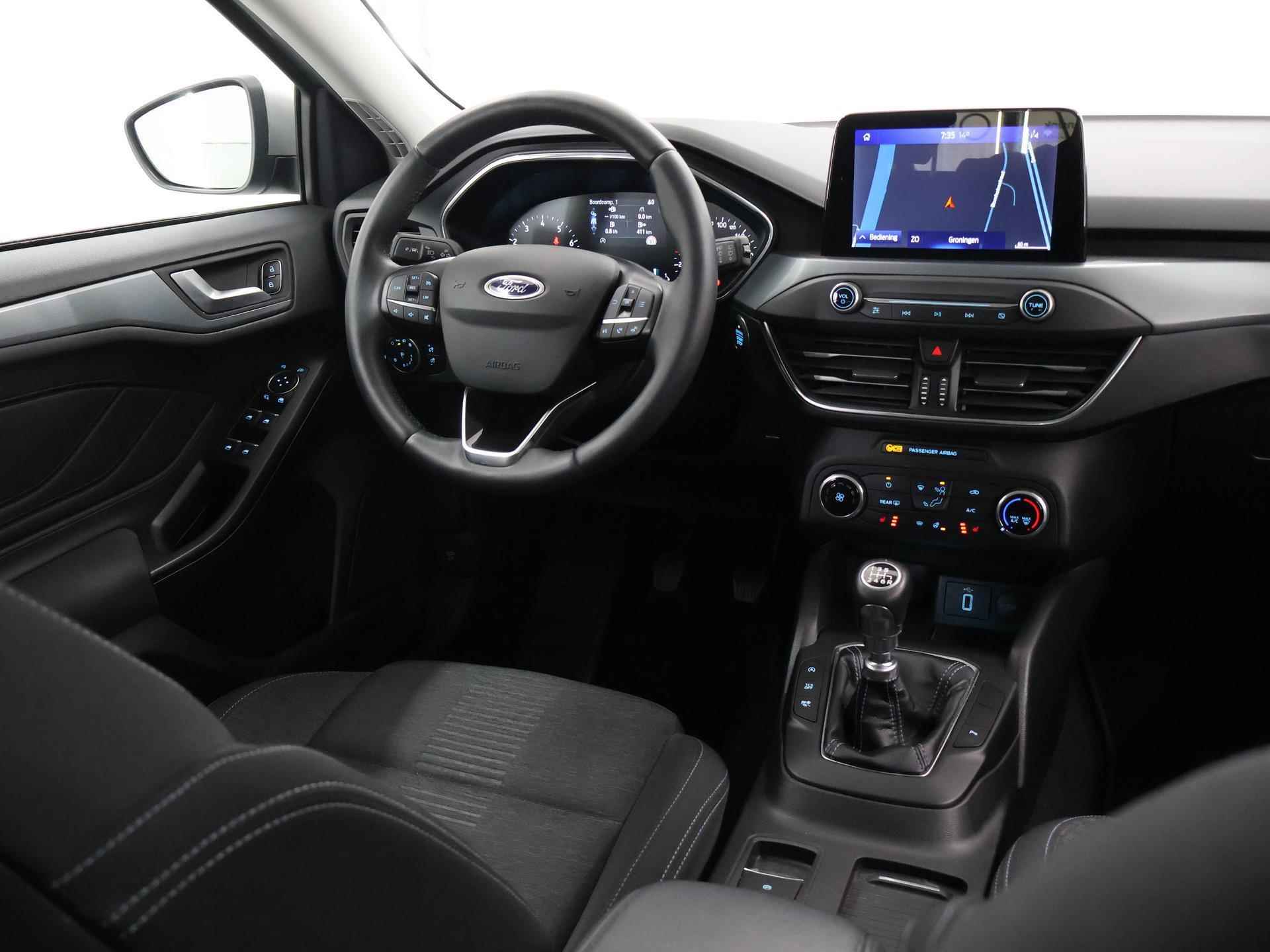 Ford Focus Wagon 1.0 EcoBoost Active Business | Navigatie | Winterpack | Parkeersensoren | Cruise Control | - 10/40