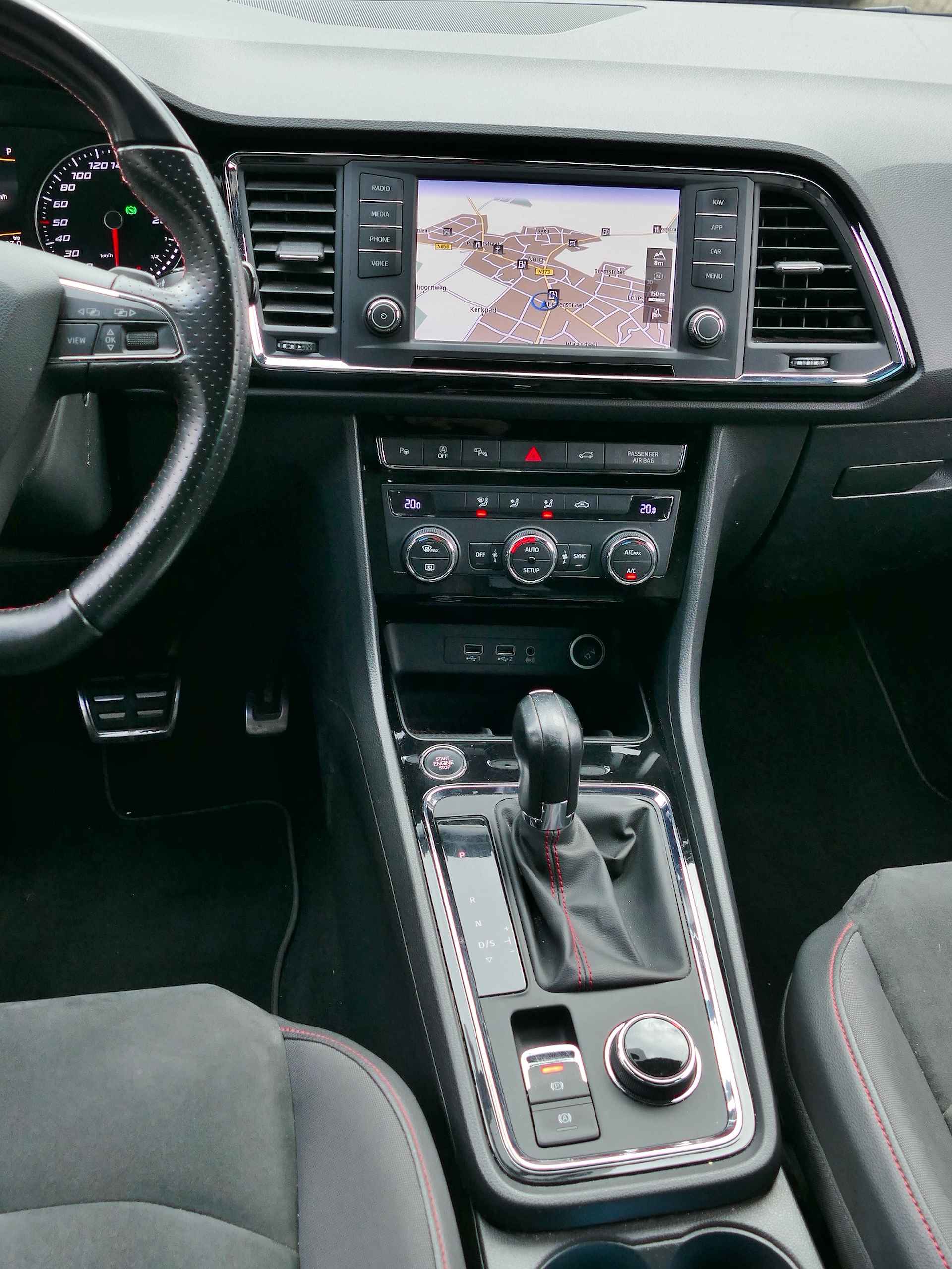 SEAT Ateca 1.4 EcoTSI FR Business Intense | LED koplampen | rondomzicht camera | Apple CarPlay / Android auto - 26/55