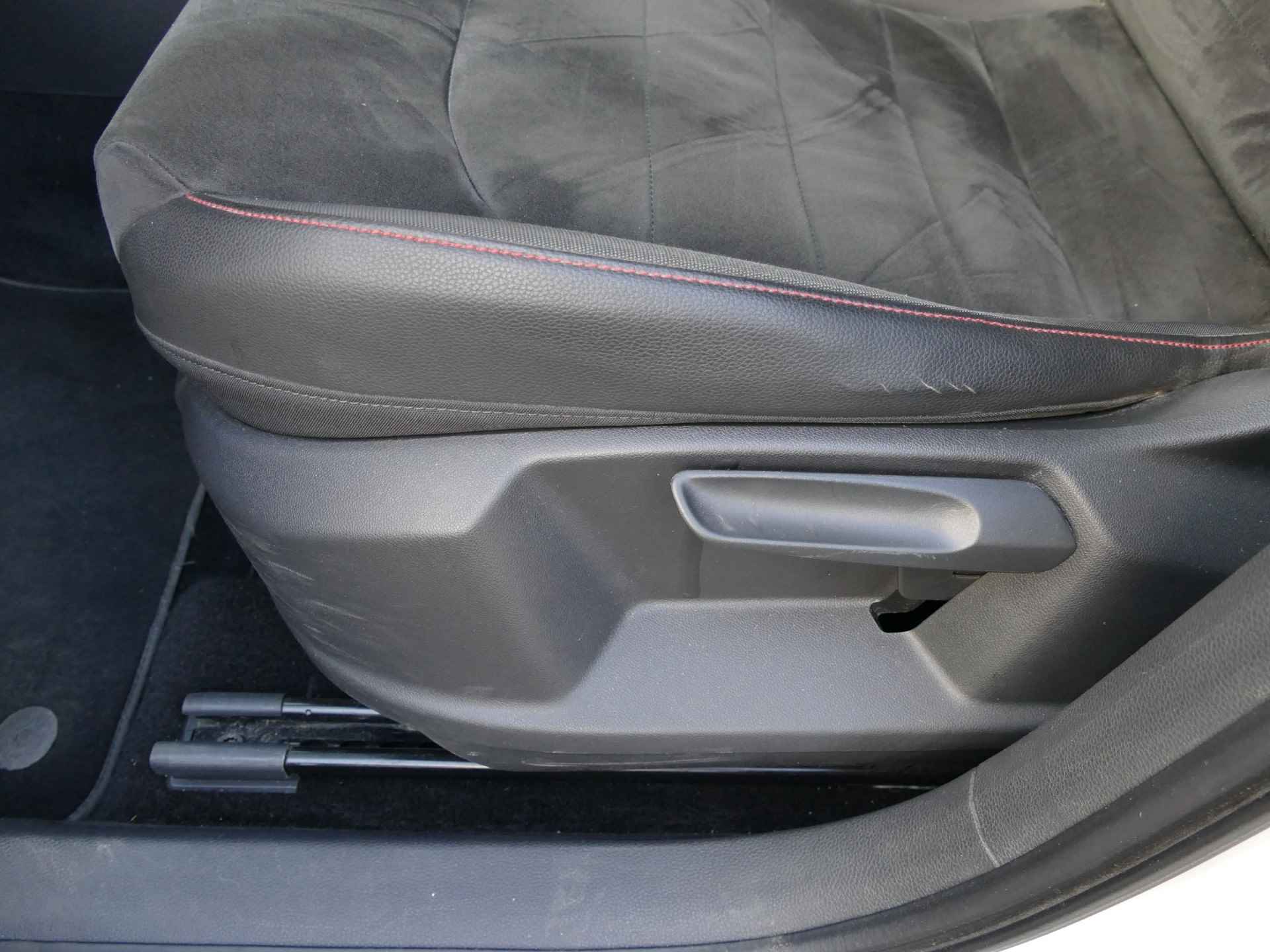 SEAT Ateca 1.4 EcoTSI FR Business Intense | LED koplampen | rondomzicht camera | Apple CarPlay / Android auto - 38/55