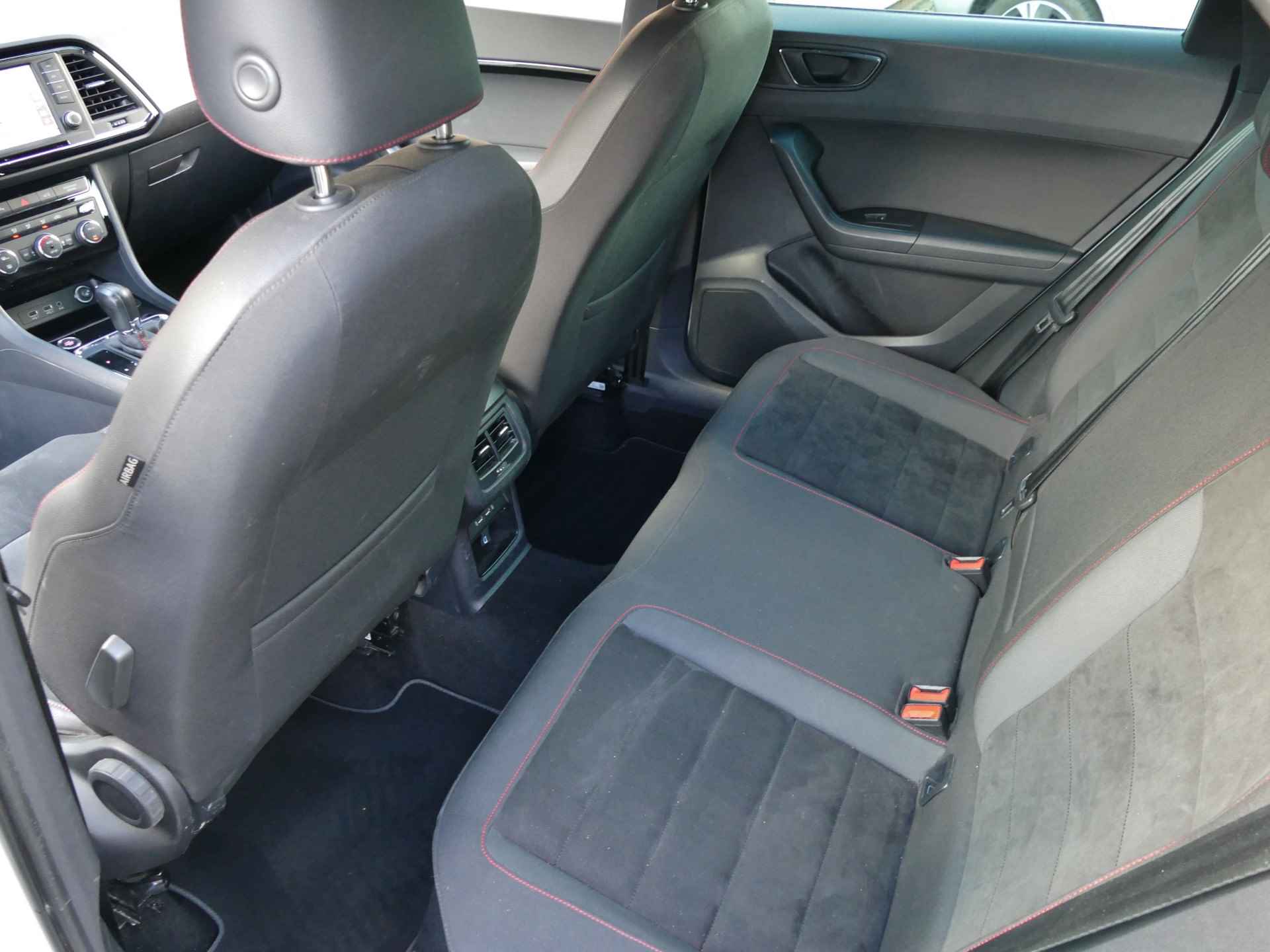 SEAT Ateca 1.4 EcoTSI FR Business Intense | LED koplampen | rondomzicht camera | Apple CarPlay / Android auto - 41/55