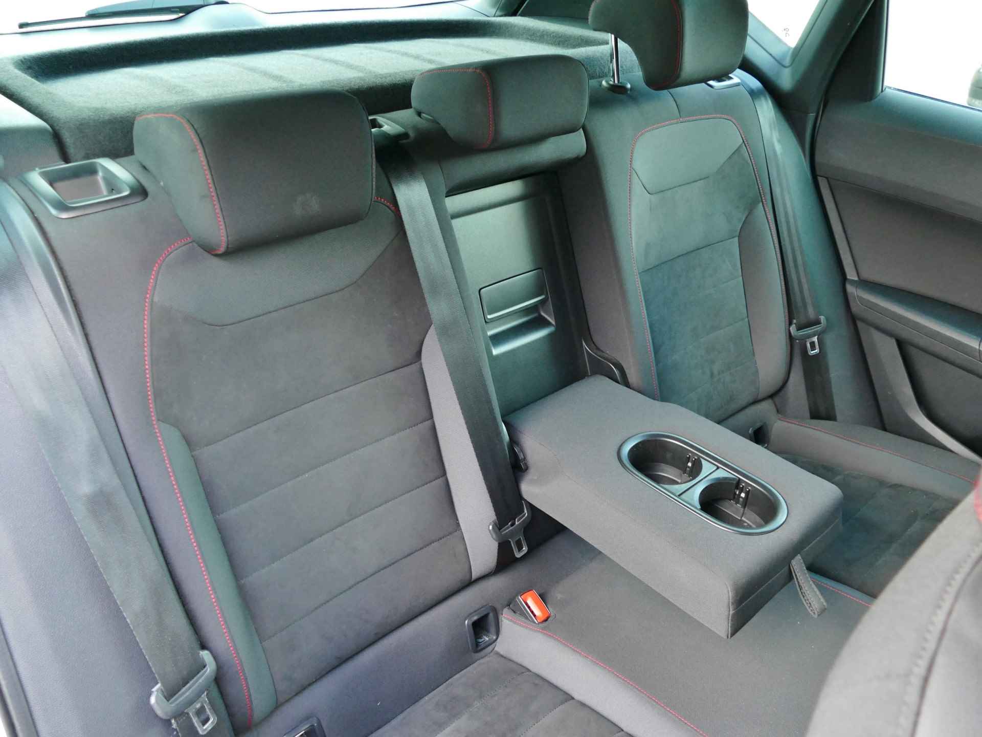 SEAT Ateca 1.4 EcoTSI FR Business Intense | LED koplampen | rondomzicht camera | Apple CarPlay / Android auto - 42/55