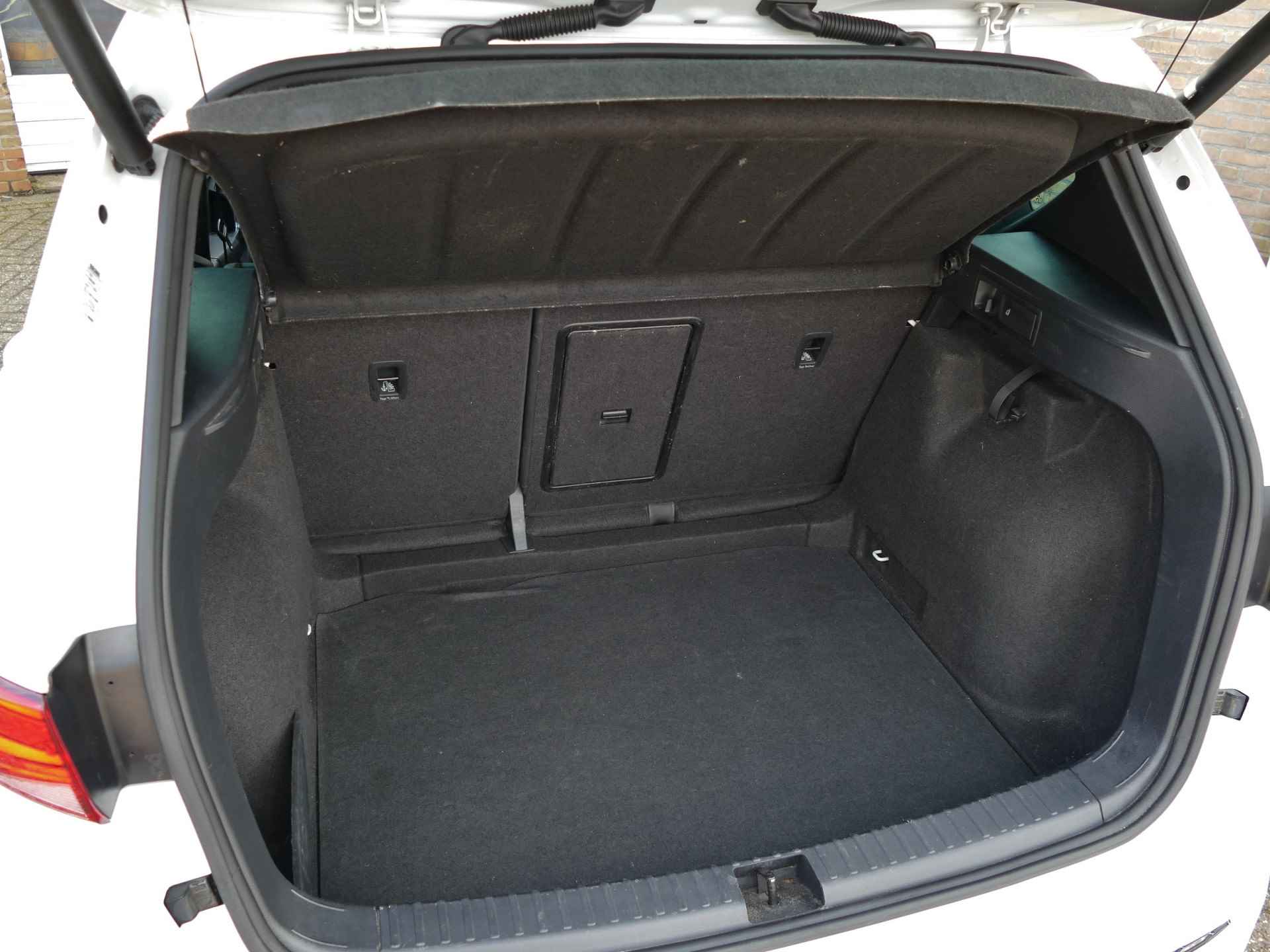 SEAT Ateca 1.4 EcoTSI FR Business Intense | LED koplampen | rondomzicht camera | Apple CarPlay / Android auto - 46/55