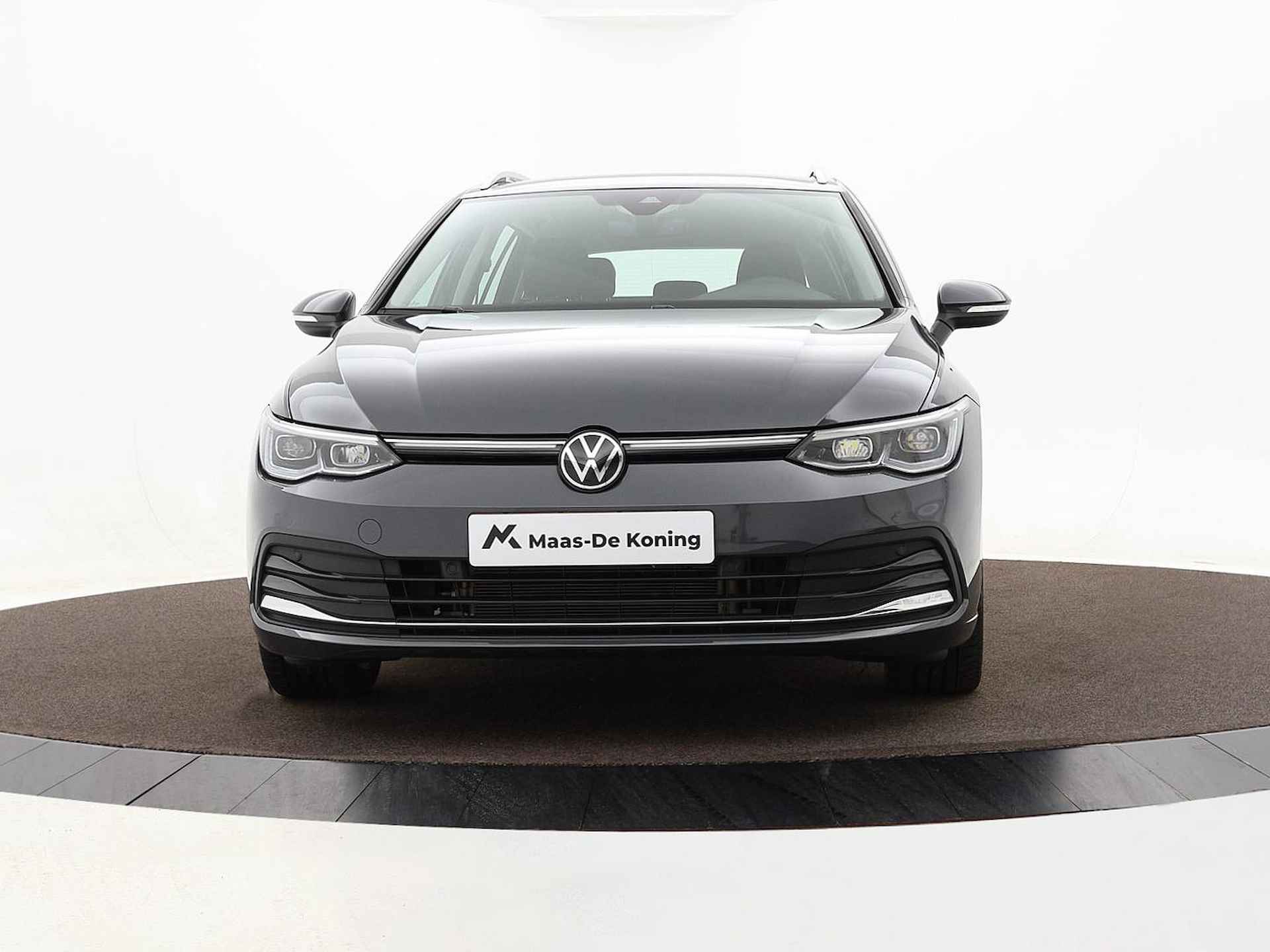 Volkswagen Golf Variant 1.5 eTsi 130pk DSG Style | Climatronic | ACC | P-Sensoren | App-Connect | Massage | Elek. Stoel | Navi | 17'' Inch | Garantie t/m 18-07-2027 of 100.000km - 3/36