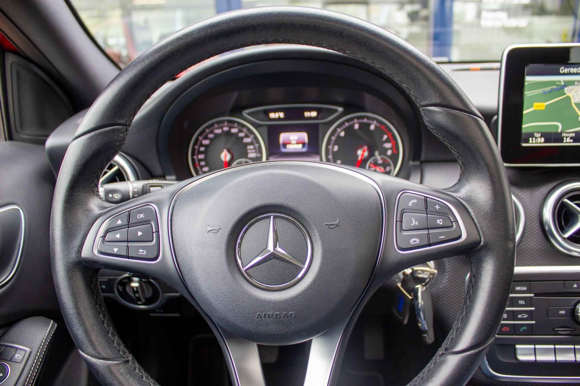 Mercedes-Benz A-klasse 160 Ambition | Prijs rijklaar incl. 12 mnd garantie | Navi Bluetooth LMV Panodak - 26/43