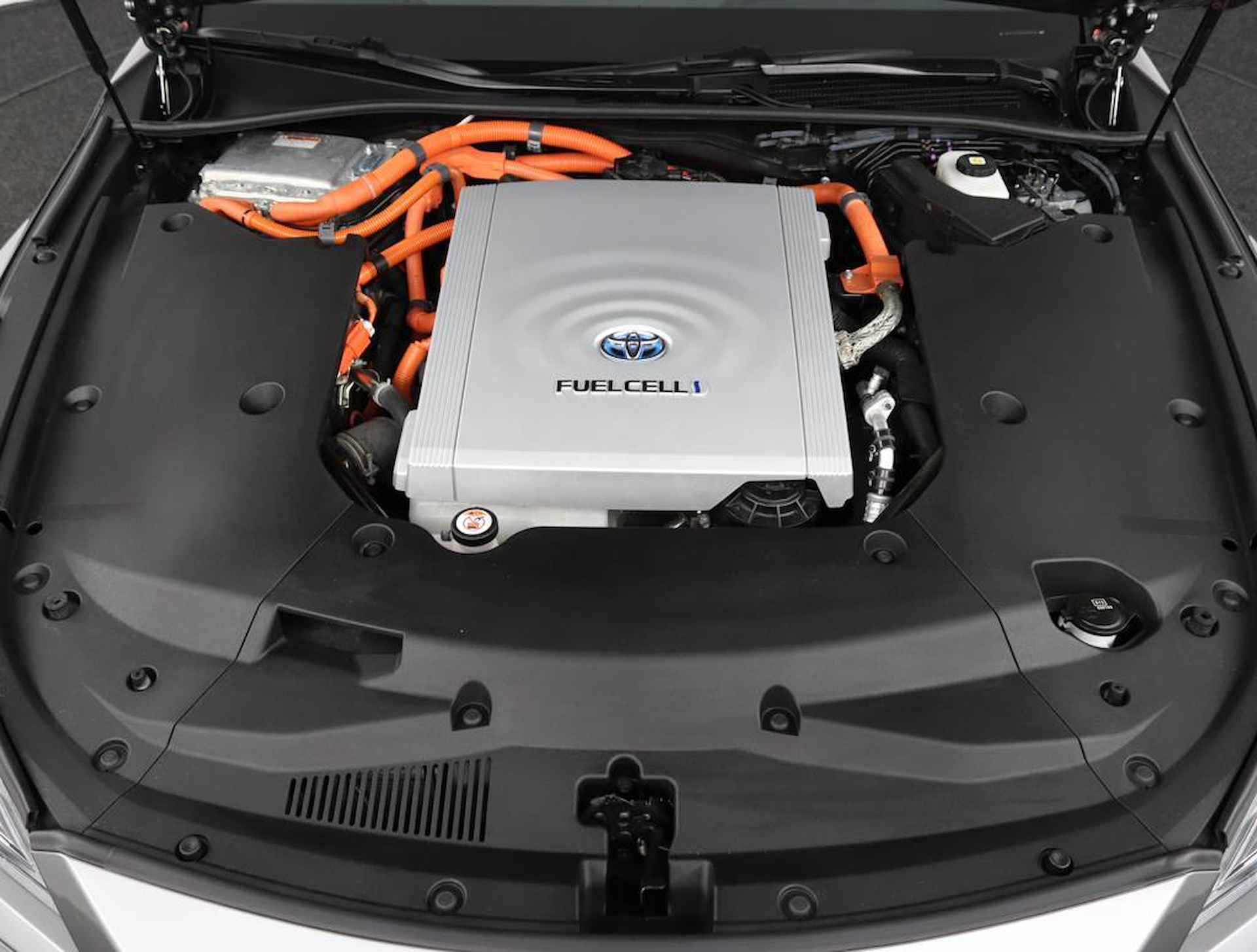 Toyota Mirai Prestige | Parkeer sensoren | 360 camera | Stoelventilatie | Navigatie | Apple carplay & Android auto | - 32/64
