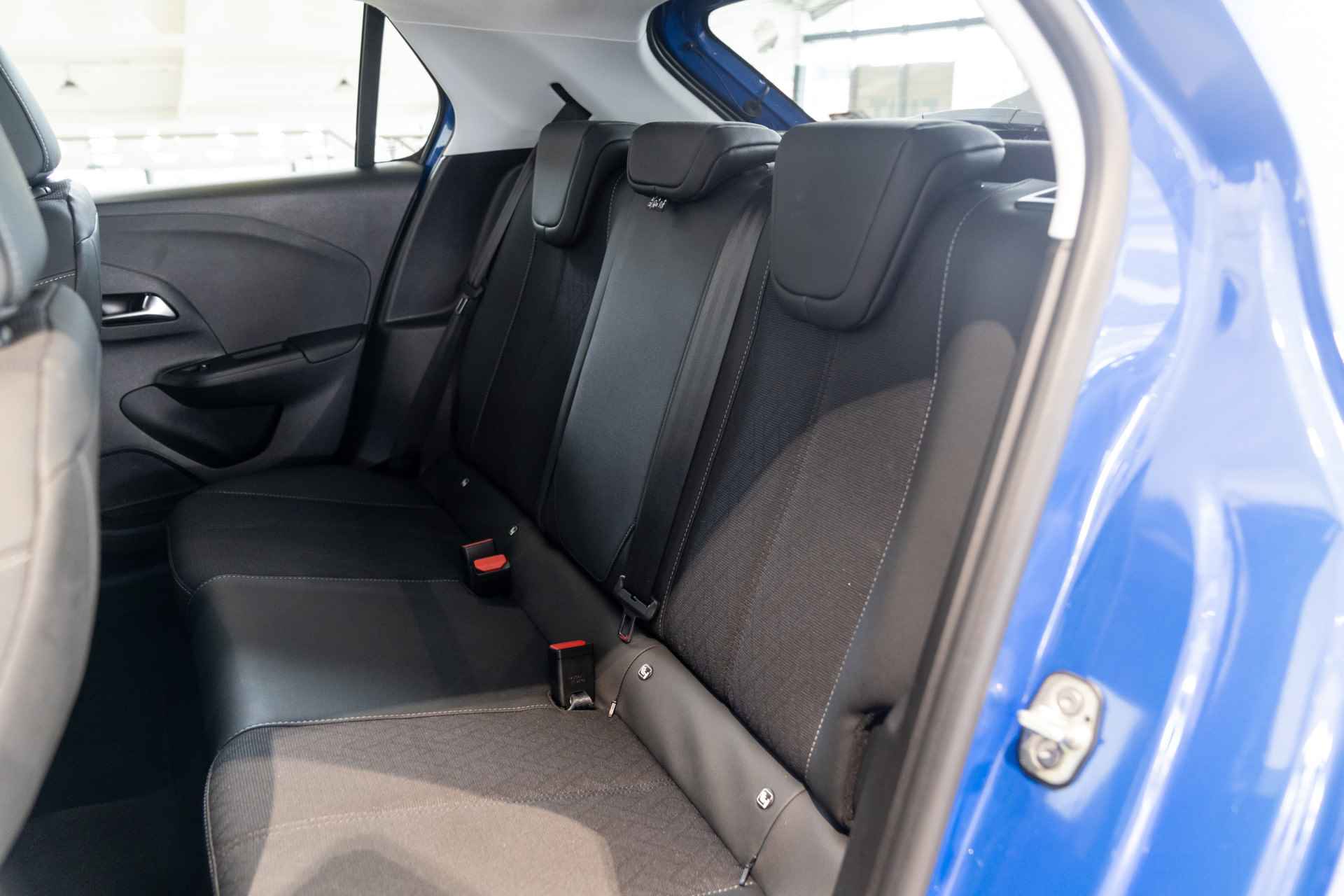 Opel Corsa 1.2 Turbo 100PK Elegance | NL Auto! | Climate Controle | Navigatie | Parkeersensoren | Donker Glas | - 10/32