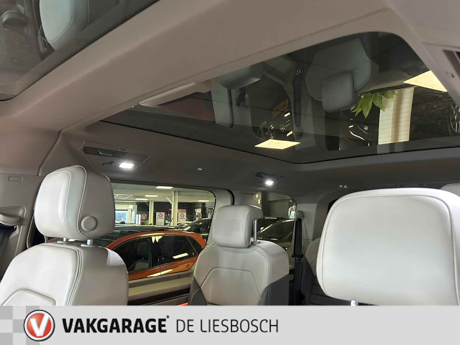 Volkswagen MULTIVAN 1.4 eHybrid L1H1 Life Business / 7 persoons / panorama-dak / leder / head-up / led matrix - 13/27