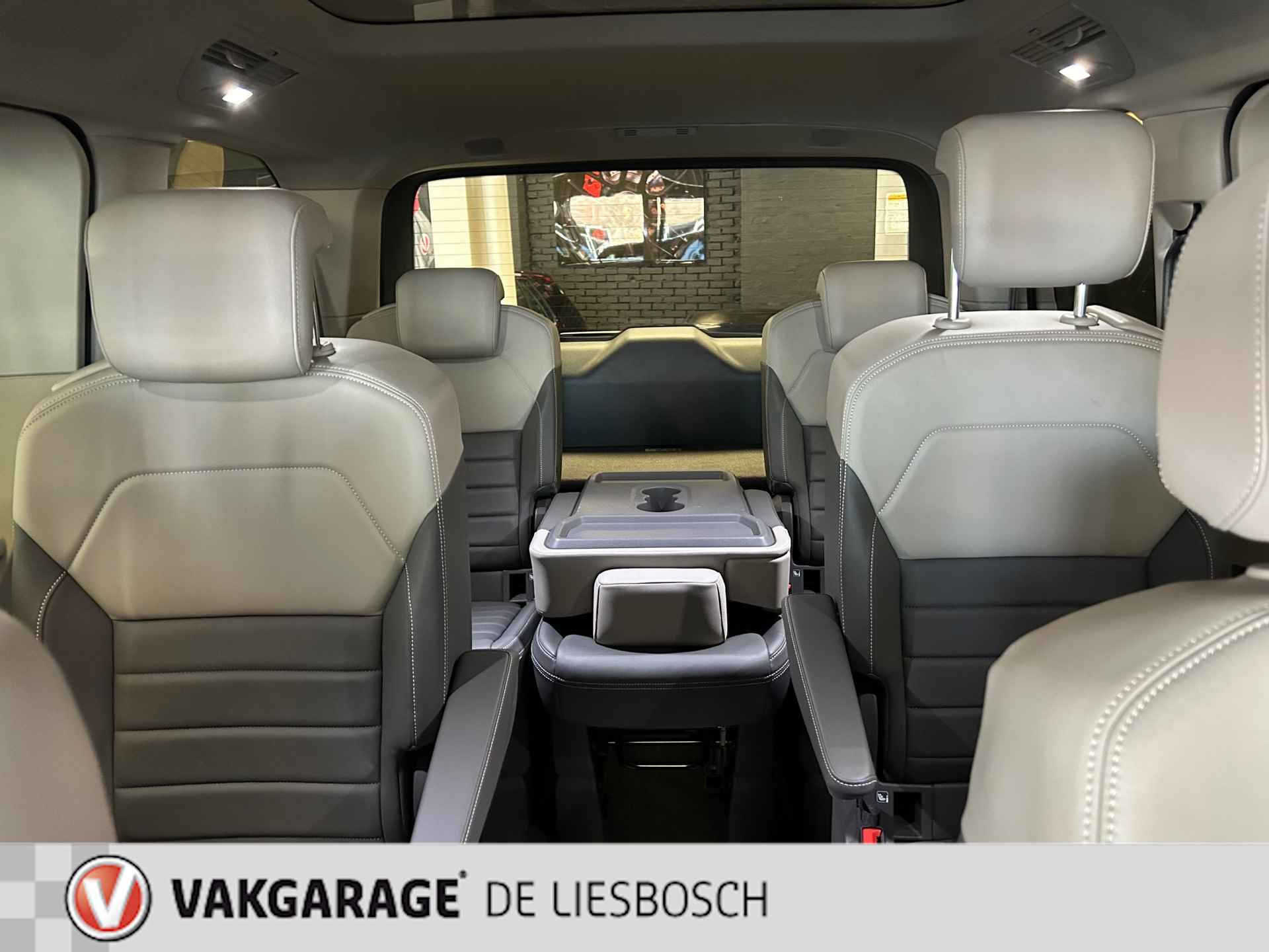 Volkswagen MULTIVAN 1.4 eHybrid L1H1 Life Business / 7 persoons / panorama-dak / leder / head-up / led matrix - 14/27