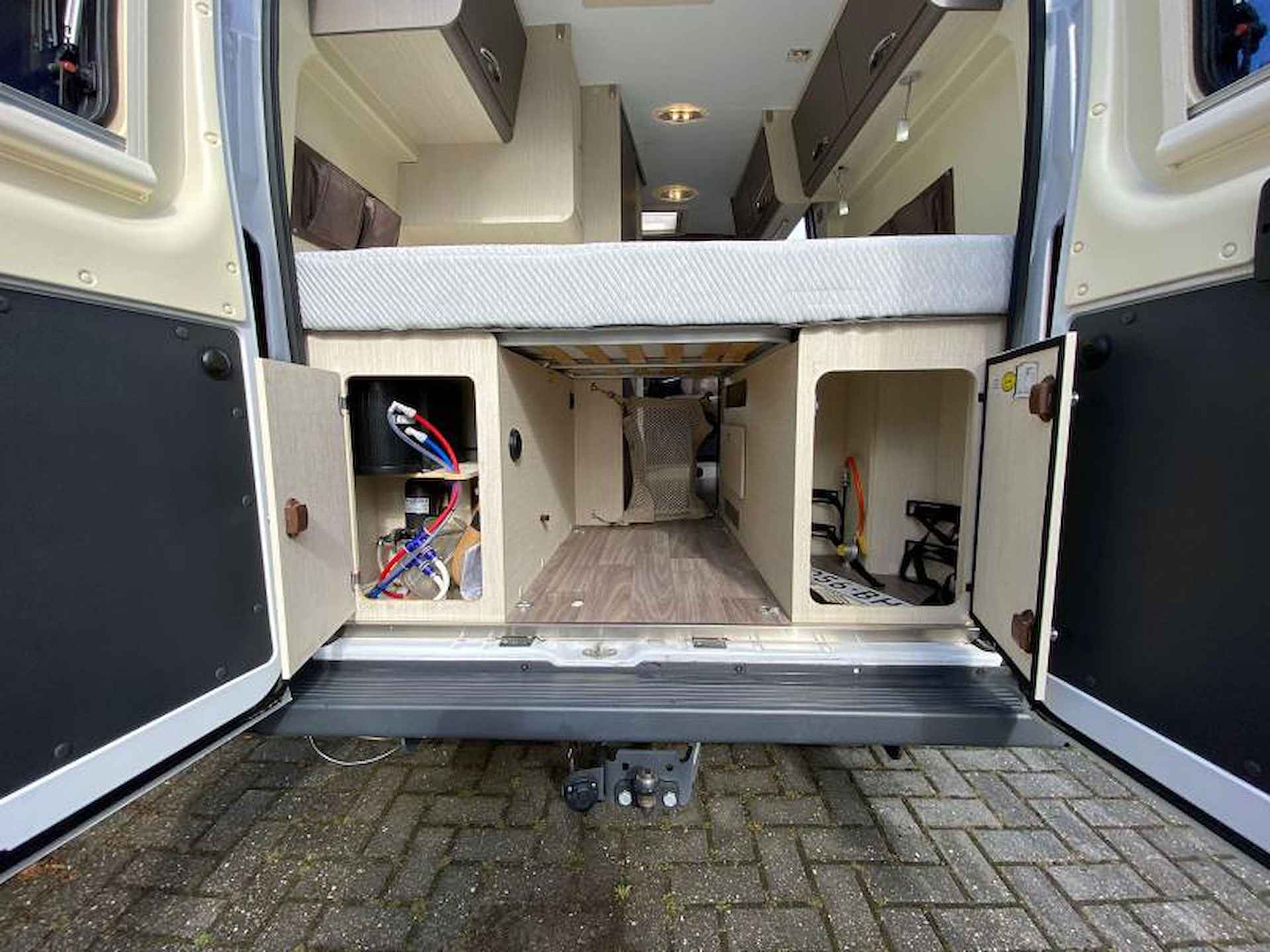 Chausson Twist 540 V Vast Bed 72000 km 2018 - 17/19