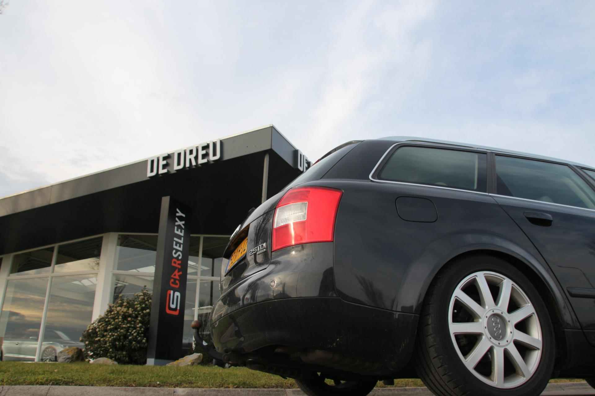 Audi A4 Avant 2.5 TDI quattro Pro Line | YOUNGTIMER | LEDER | BOSE - 9/39