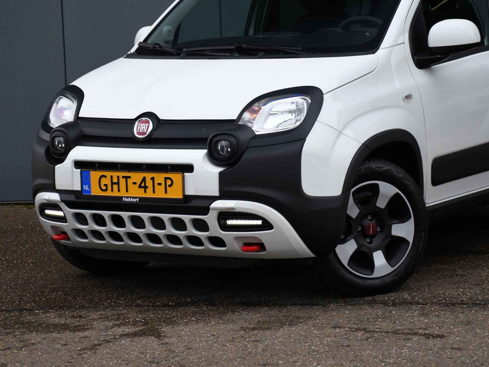 Fiat Panda Cross 1.0 Hybrid 70pk PDC ACHTER | APPLE-CARPLAY | DAB | 15''LM | AIRCO - 2/23