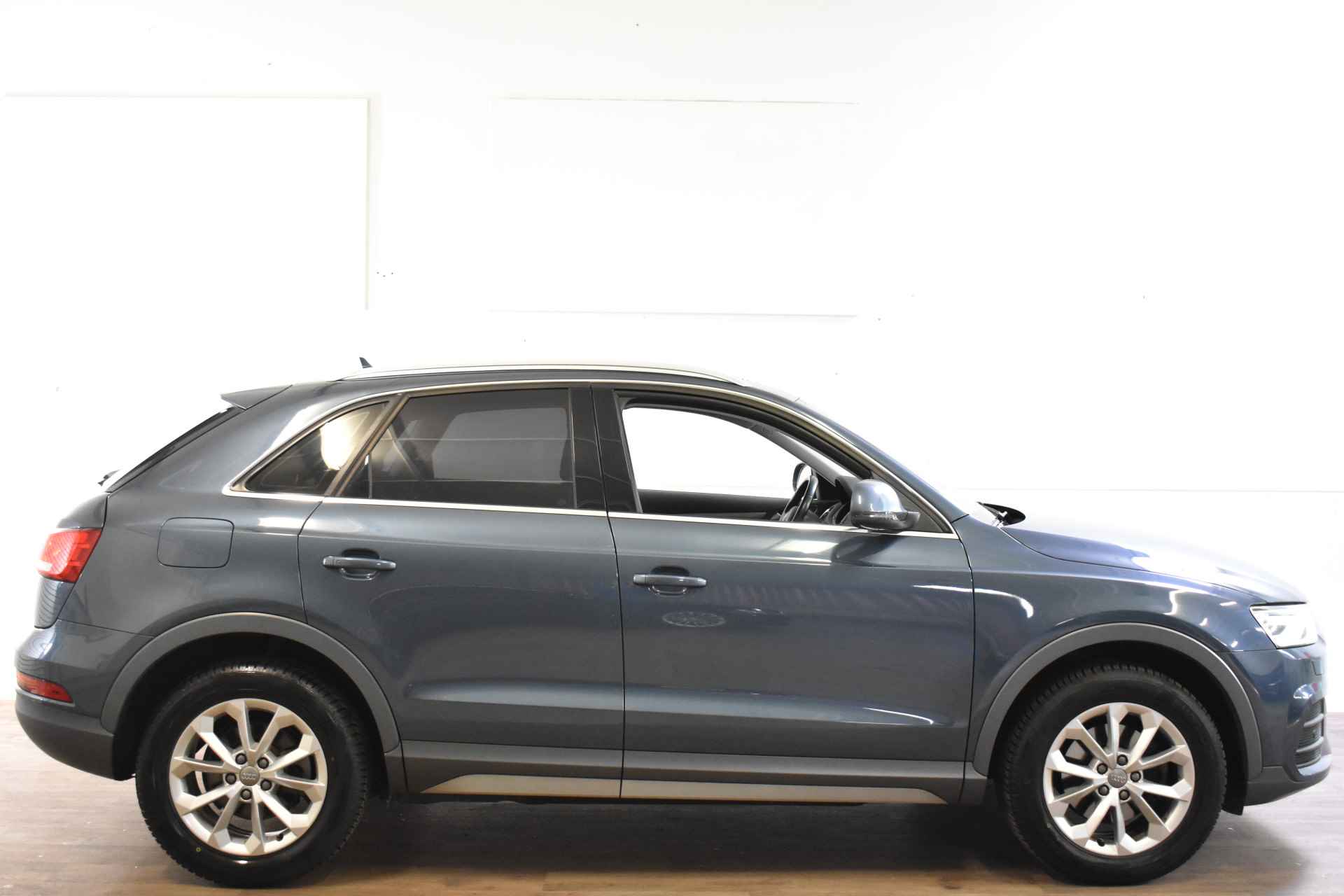 Audi Q3 1.4 TFSI 150PK CoD AUT. PRO LINE NAVI/PDC/BLUETOOTH - 4/37