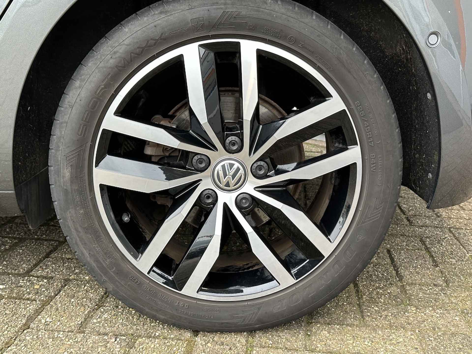 Volkswagen e-Golf E-DITION | Subsidie | Warmtepakket | ACC | Navi | Camera - 44/46