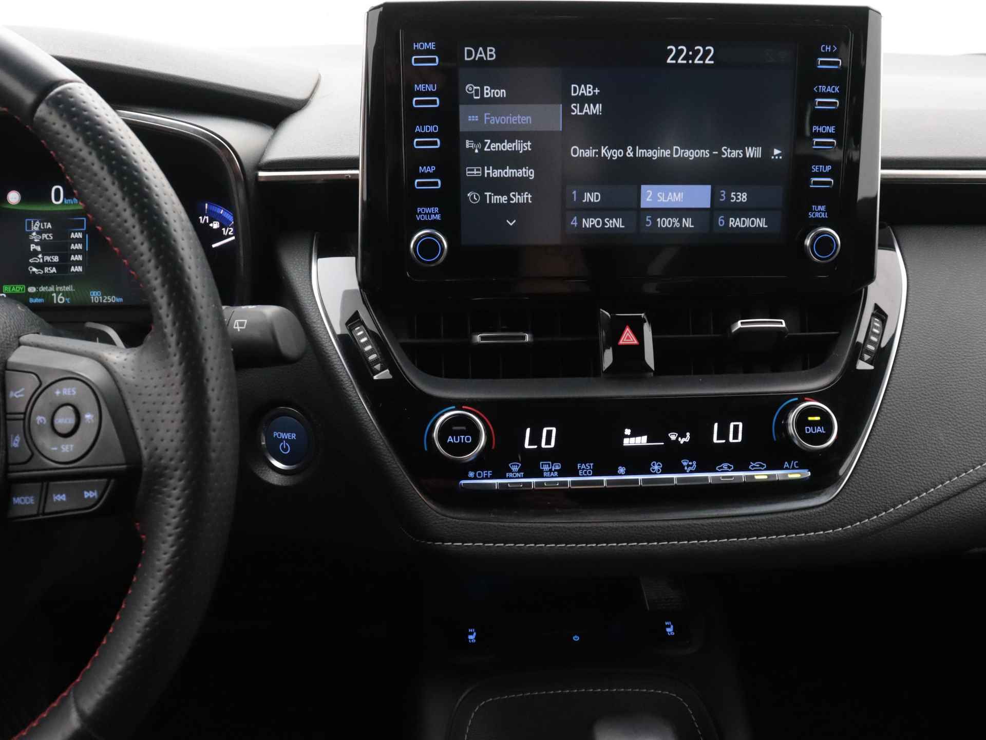 Toyota Corolla 2.0 Hybrid GR-Sport | Parkeerhulp | Stoelverwarming | Apple Carplay/Android Auto | - 8/43