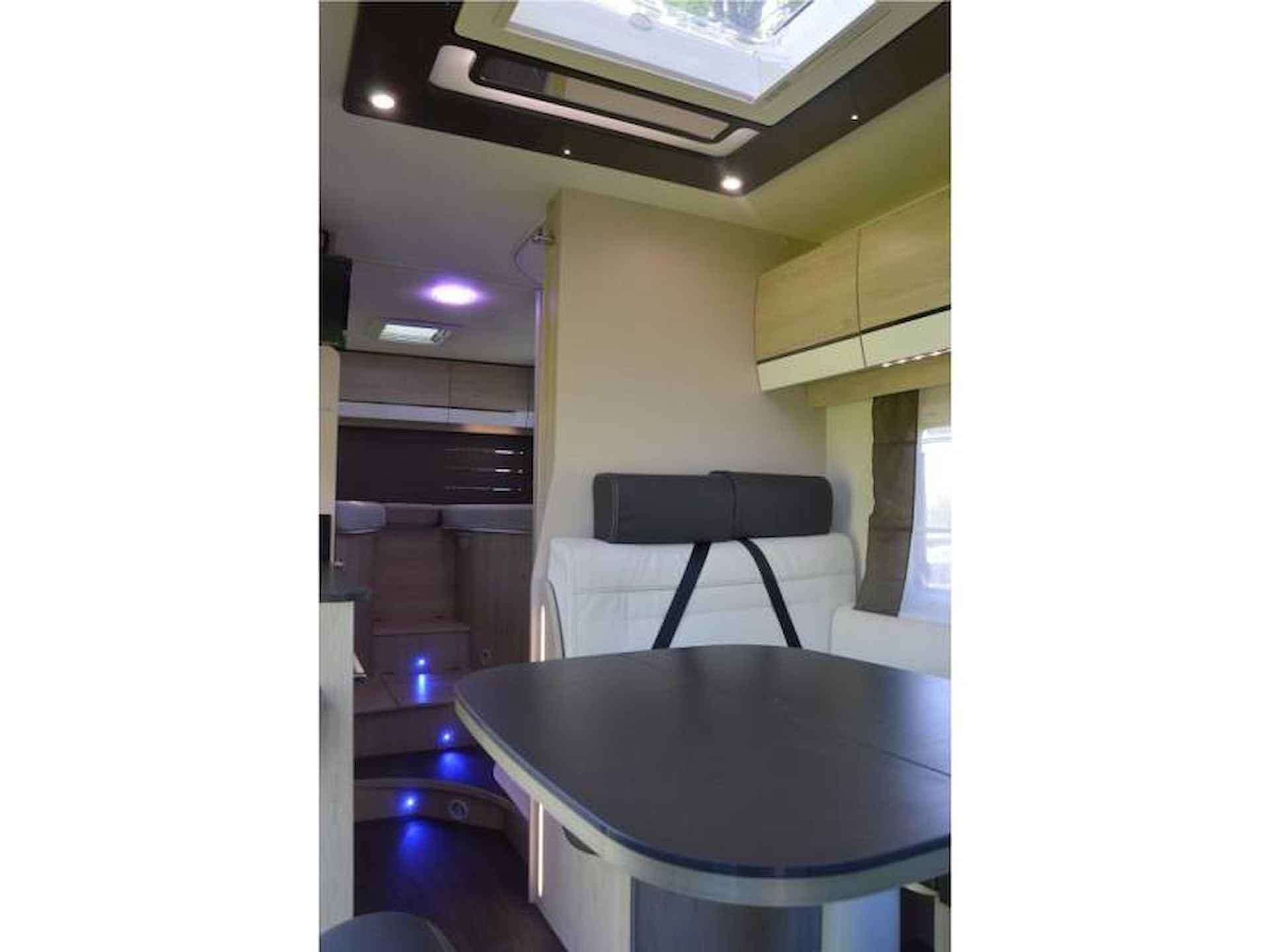 Chausson Special Edition 627 EB Lengtebedden - 12/22