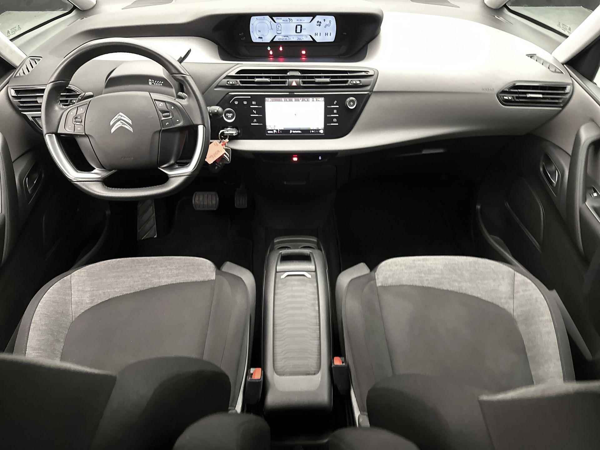 Citroen C4 SpaceTourer MPV Feel 130 pk Automaat | Navigatie | Parkeersensoren Achter | LED Dagrijverlichting | Keyless Entry/Start | Lederen Stuurwiel | Climate Control | Cruise Control | 16" Lichtmetalen Velgen | Apple Carplay/Android Auto | - 11/32