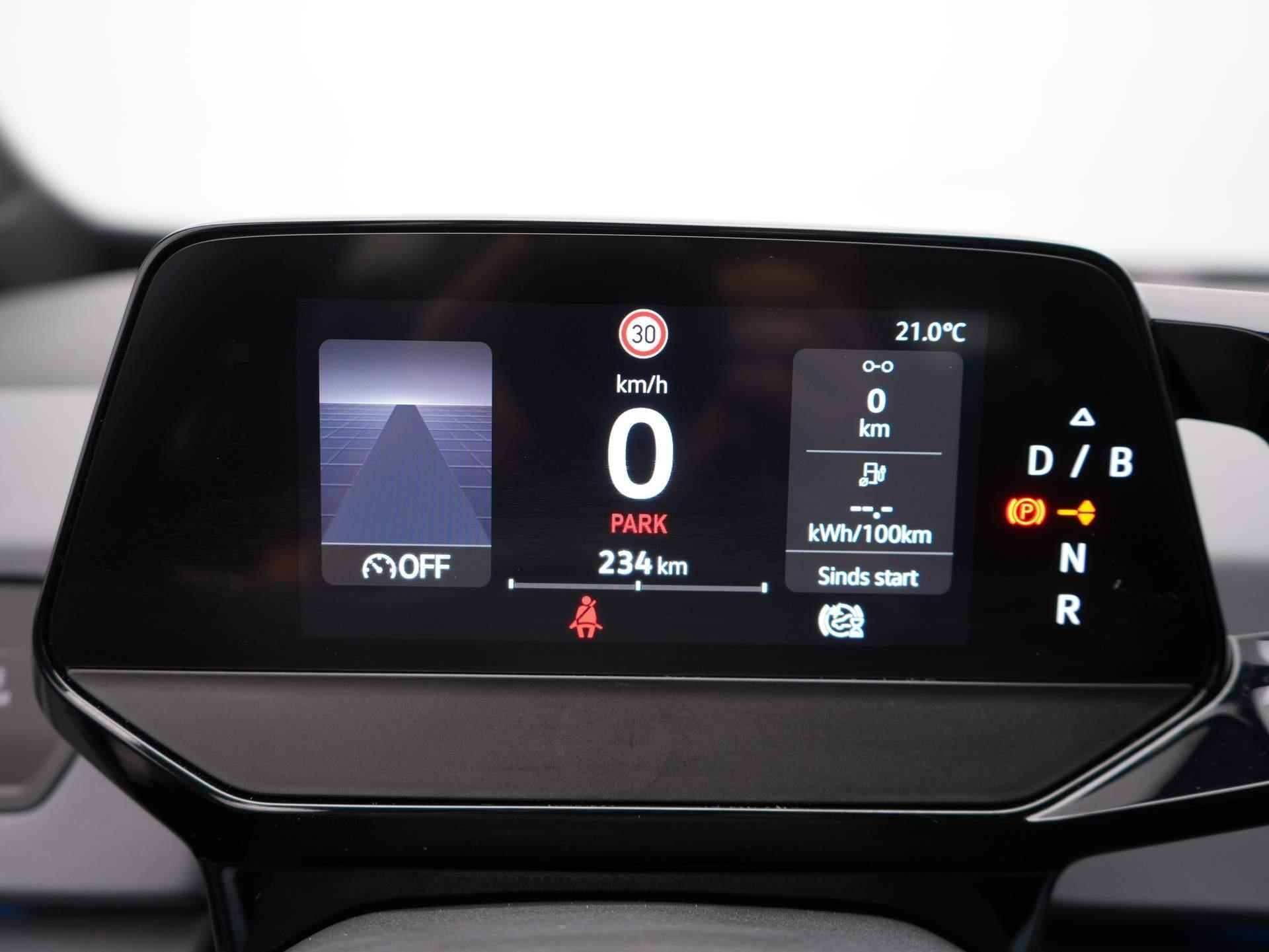 Volkswagen ID.3 Life 58 kWh Pdc / Stoelverwarming / Navigatie / Clima - 14/49