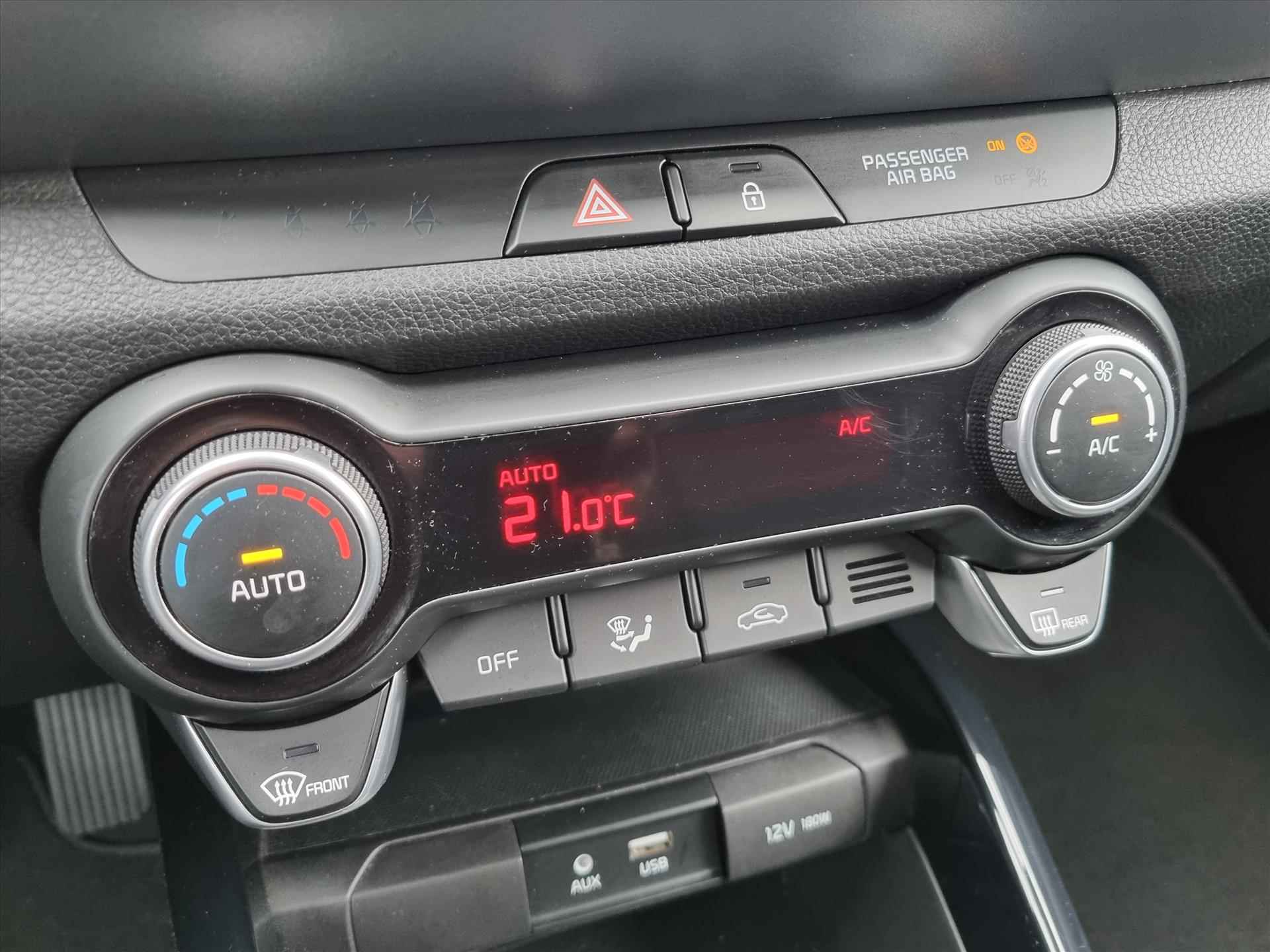 KIA Stonic 1.0 T-GDi 100pk DynamicPlusLine | Navigatie | Climate Control | Camera | Apple Carplay | Keyless Entry + Start | - 21/34