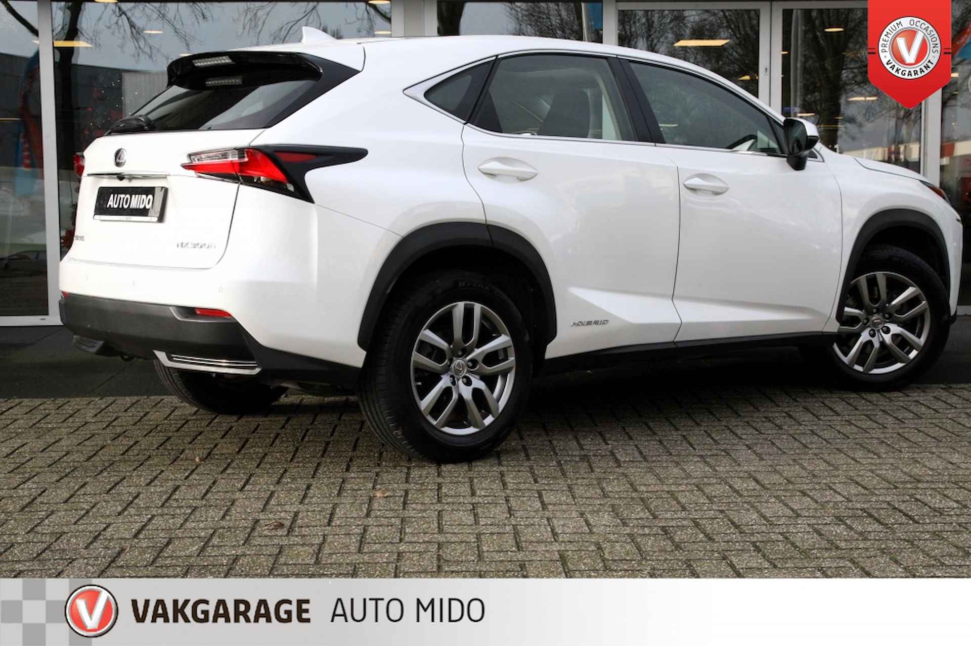 Lexus NX 300h AWD Luxury Line -Panorama dak- - 6/54