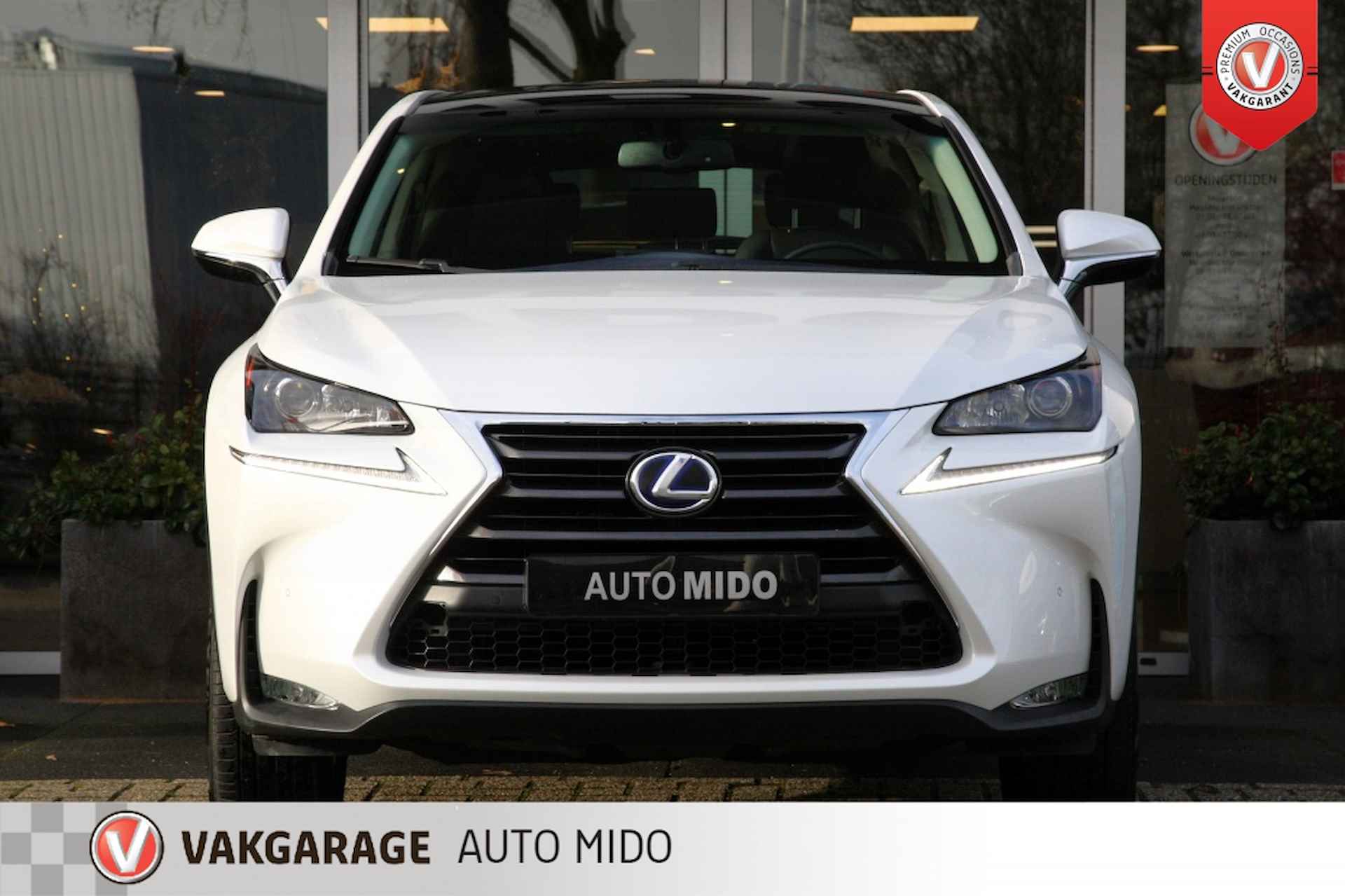 Lexus NX 300h AWD Luxury Line -Panorama dak- - 7/54